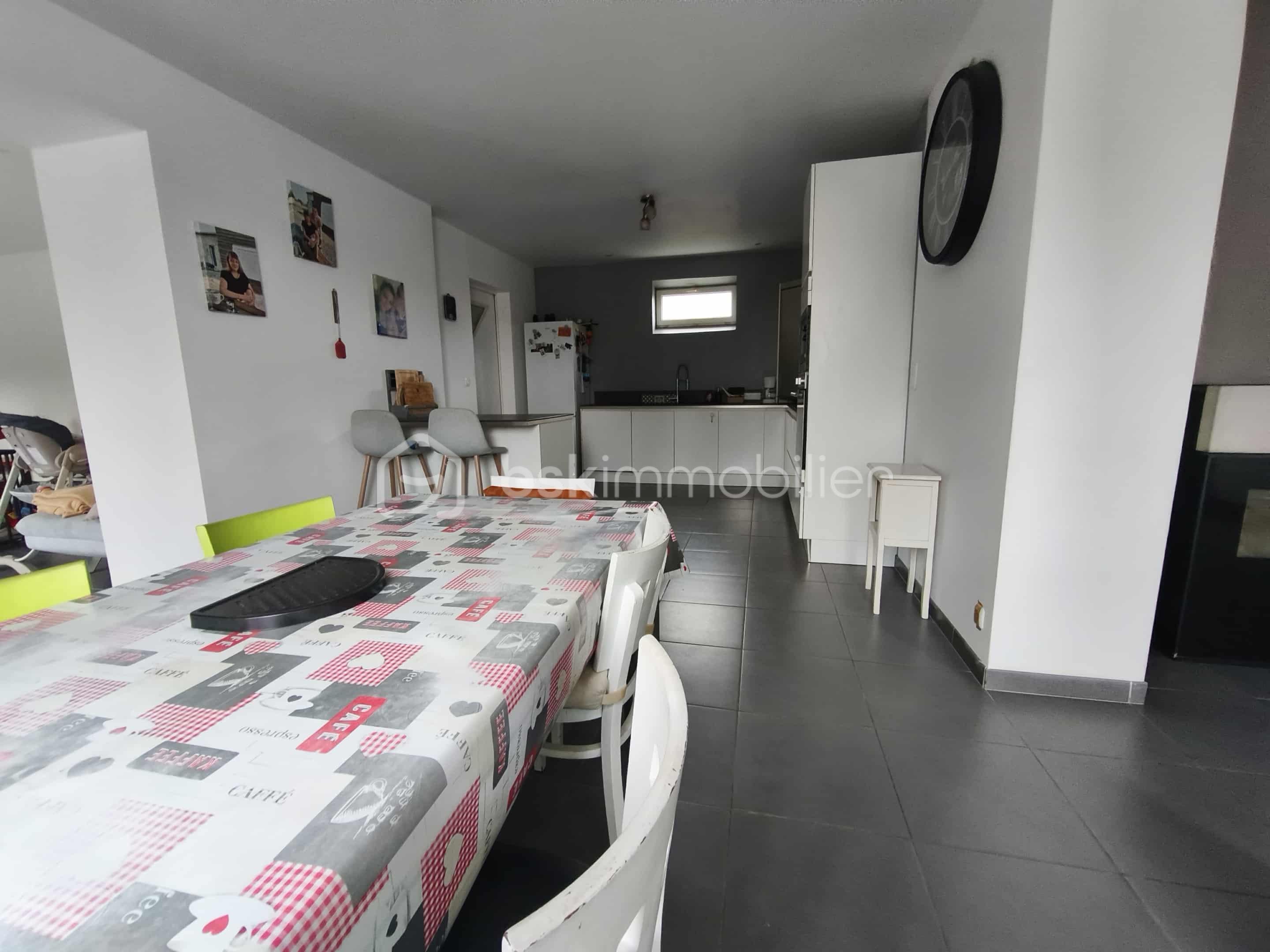 Maison de 144 m² - 089e645c-e3c0-469d-bdac-94385730f0e4.jpg