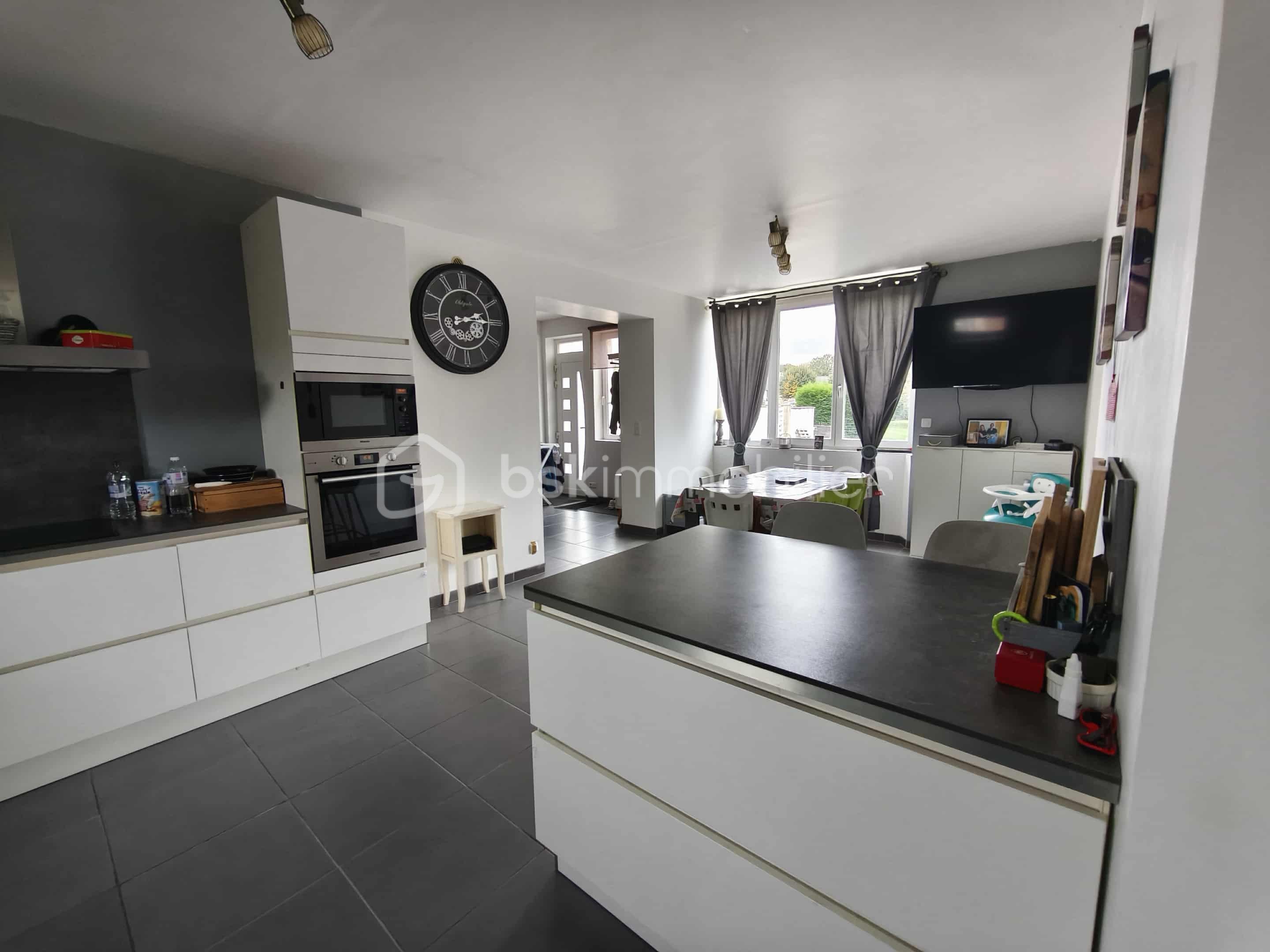 Maison de 144 m² - 3a25bcce-d95c-45fa-89a0-befd703f7cb6.jpg