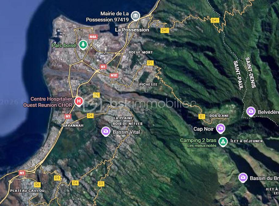 Terrain de 1 203 m²