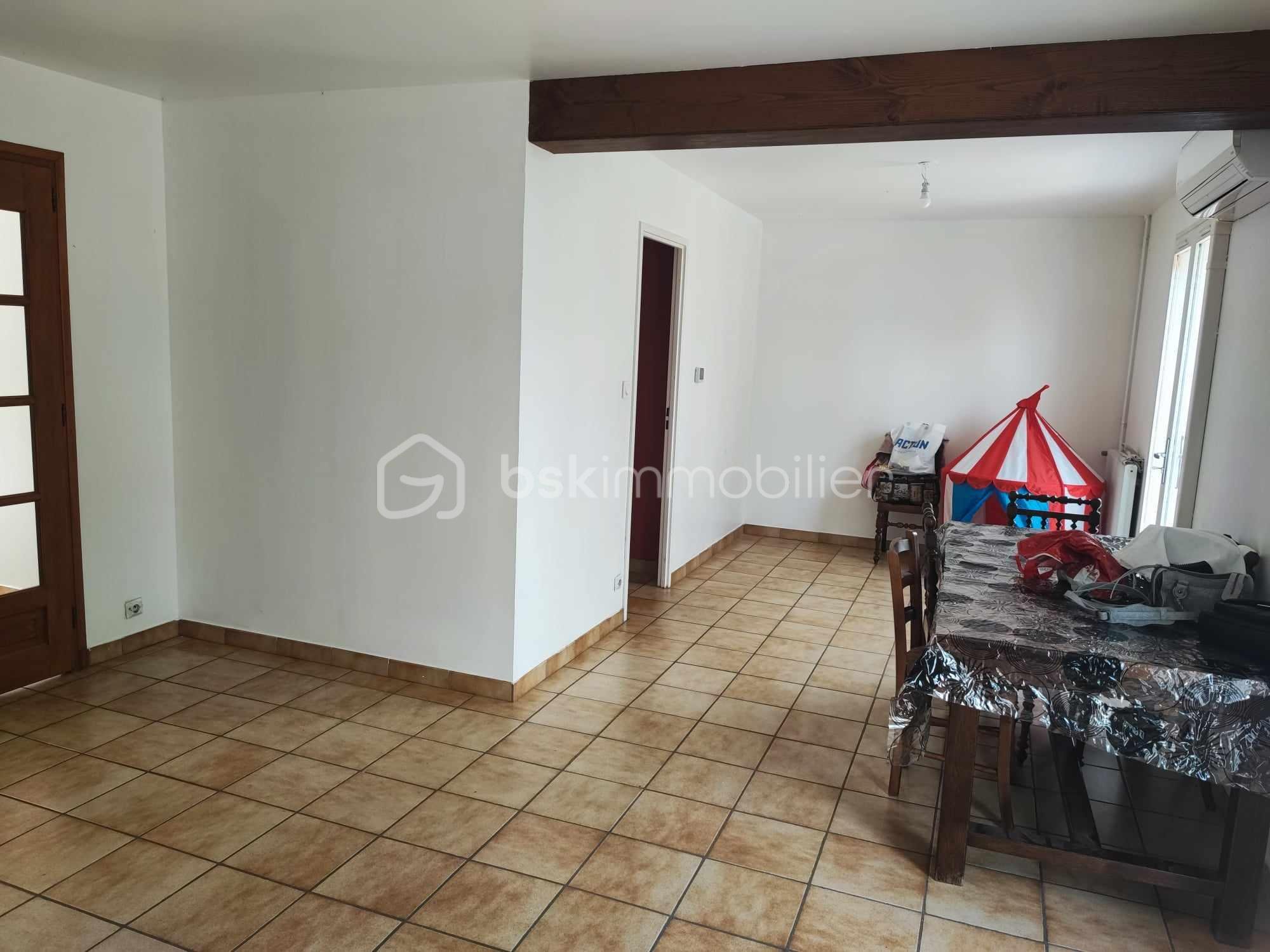 Maison de 107 m² - séjour.jpg