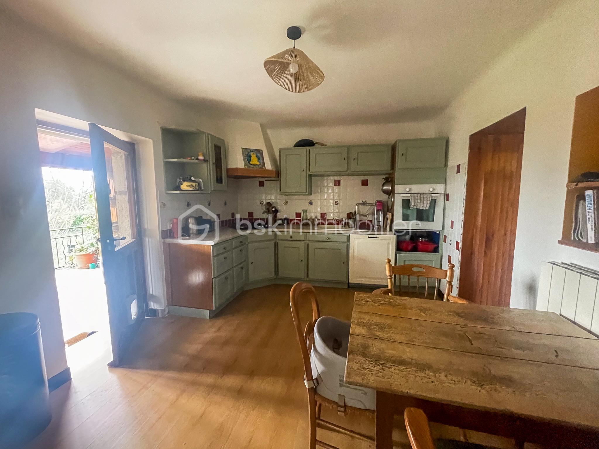 Largentière, Bos-5.jpg