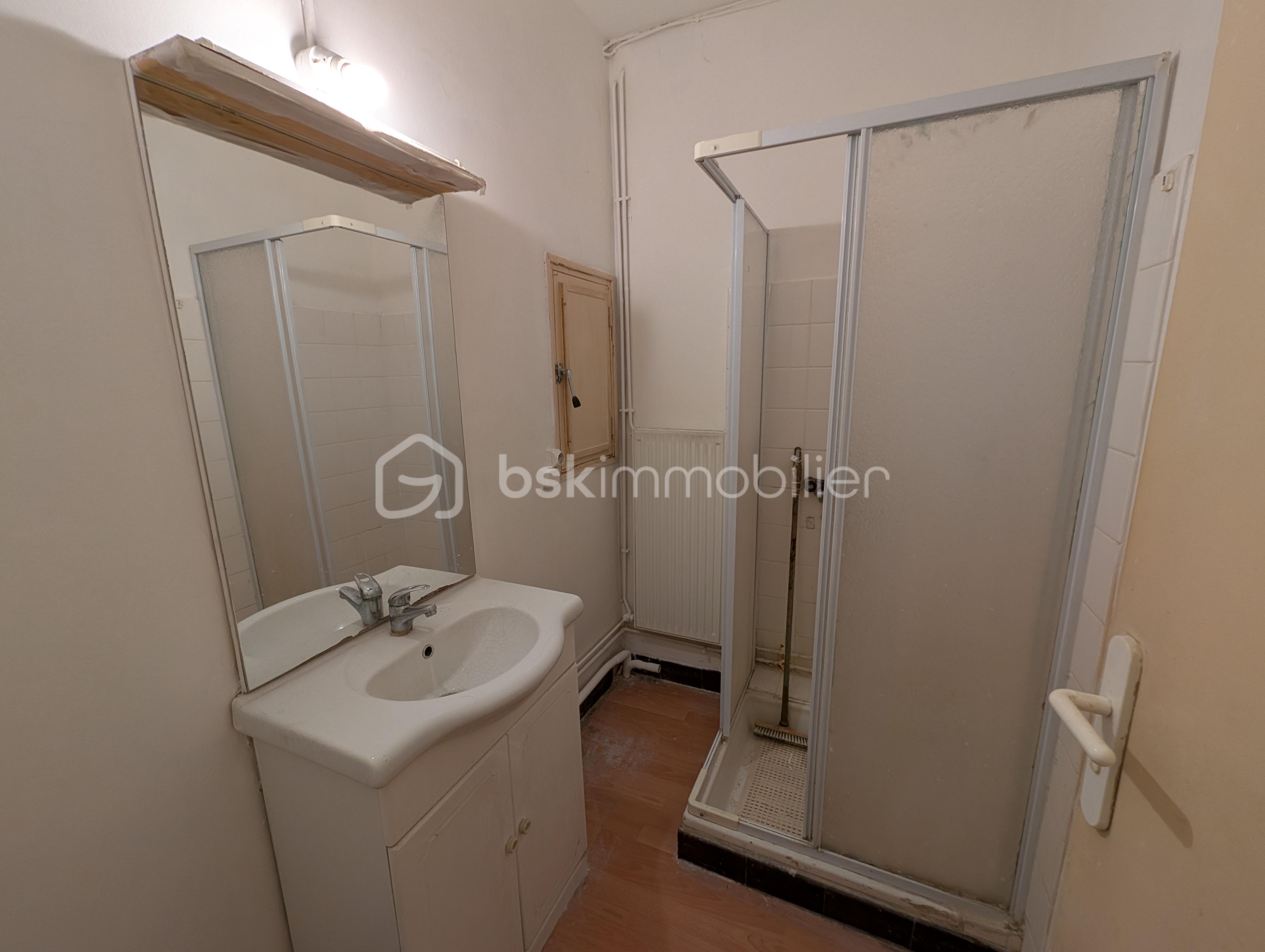 Appartement de 52 m² - JeY2SxEfCqiaY7Eb8aivXexEB0Hs2JlwUWIqO72z.jpg
