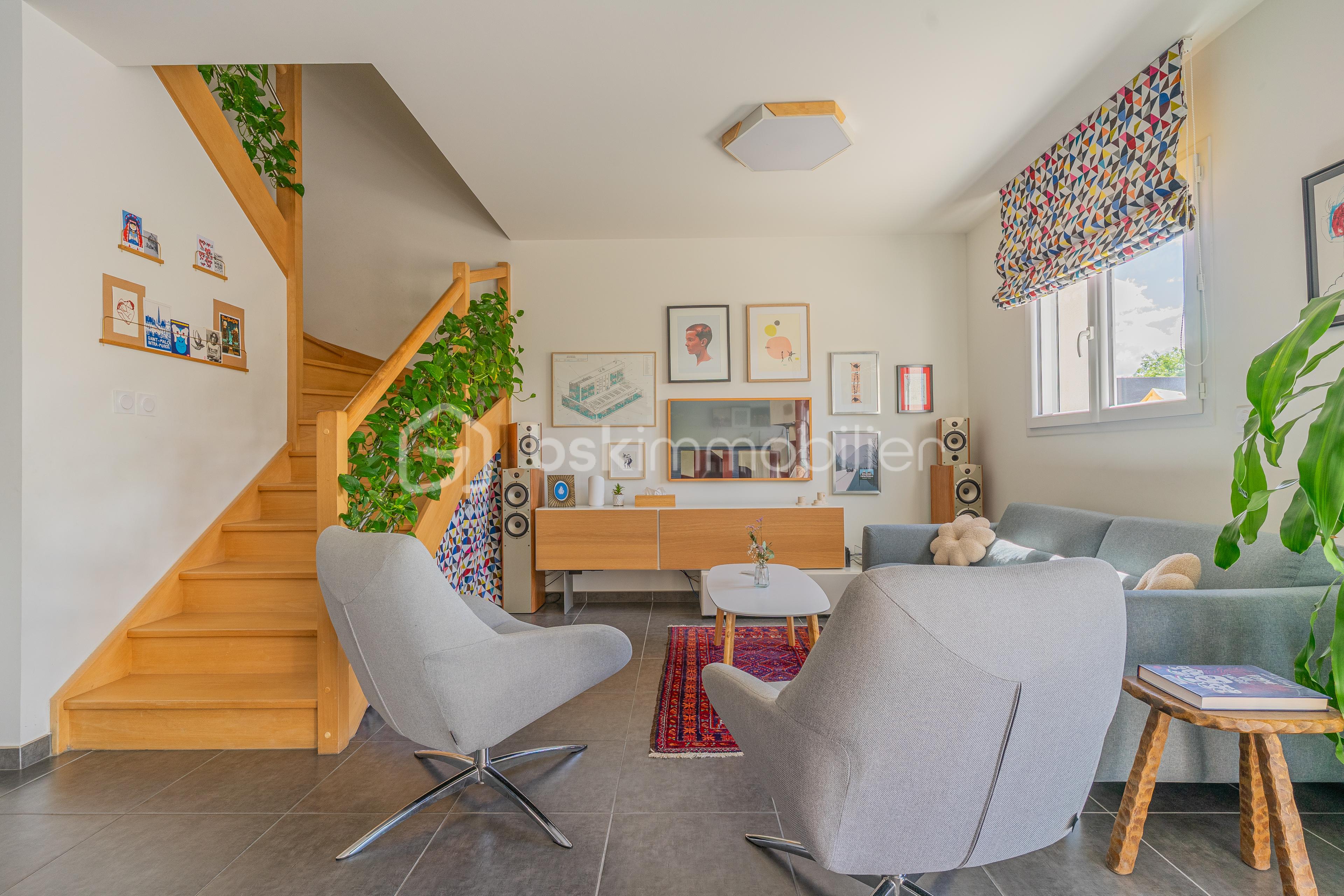 Maison de 121 m² - 4 - salon.jpg