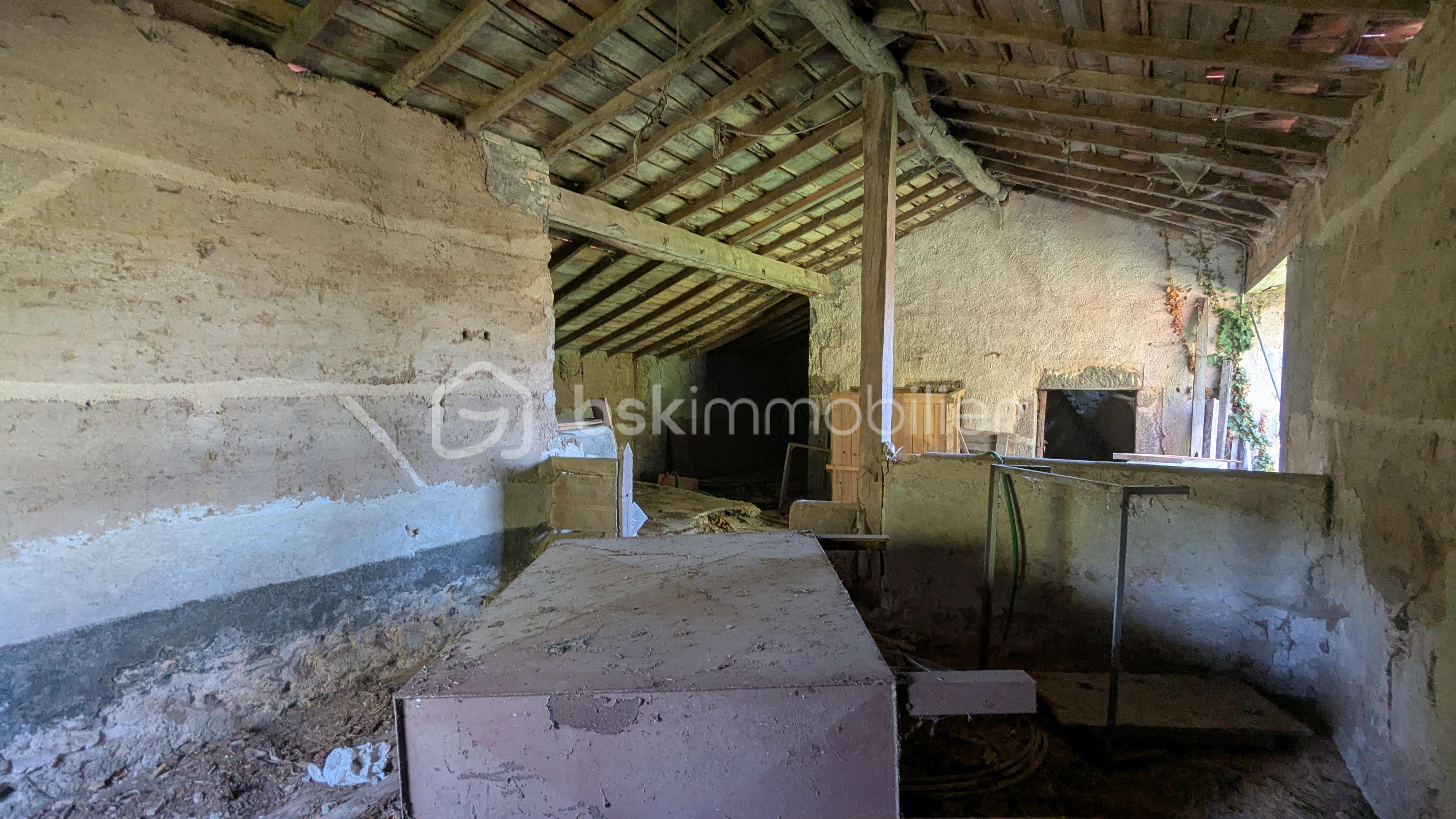 Maison de 60 m² - PXL_20250917_100502050.jpg