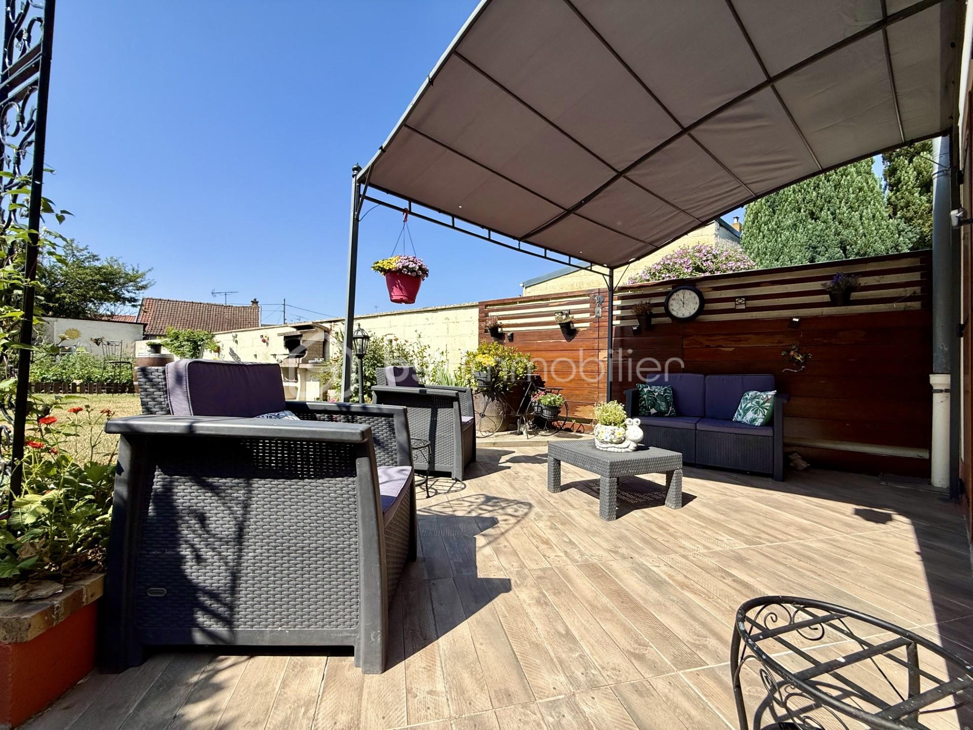 TERRASSE 2.jpg