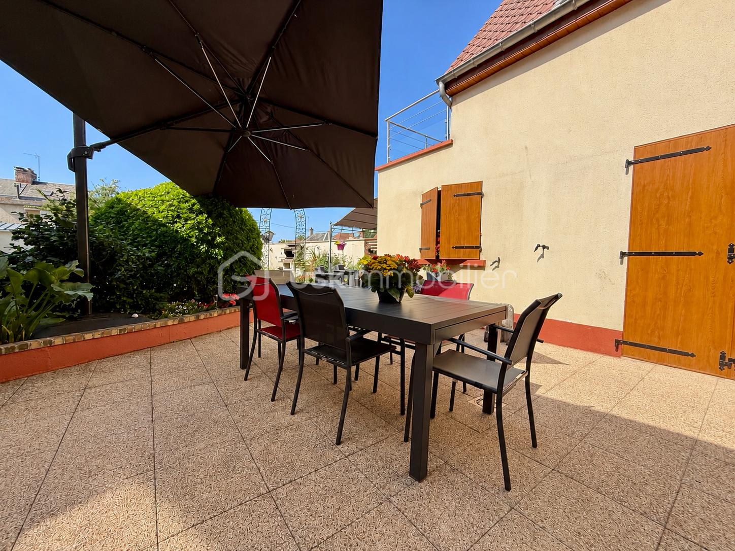 TERRASSE DEUX.png