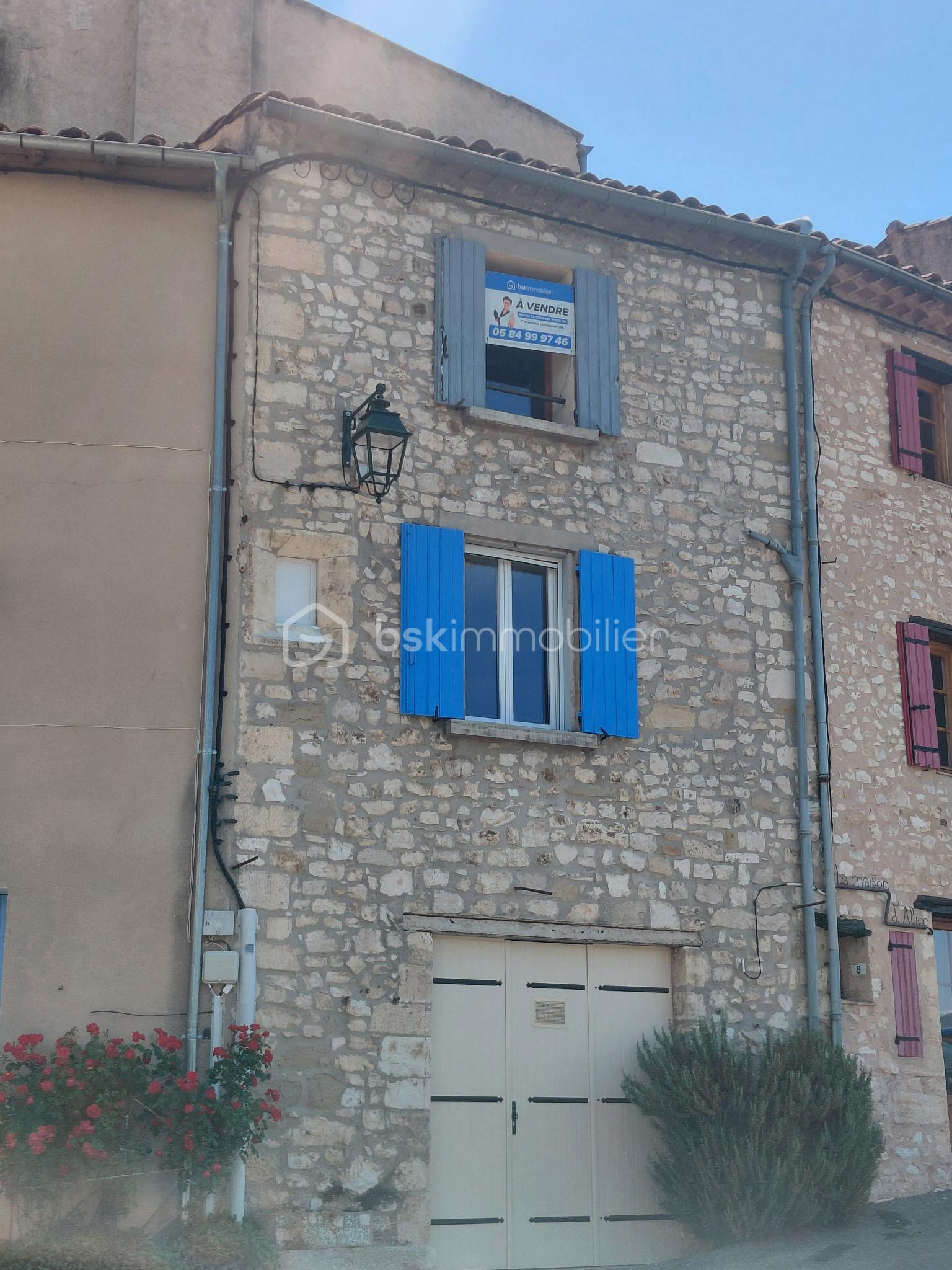 maison vue sud avec panneau.jpg