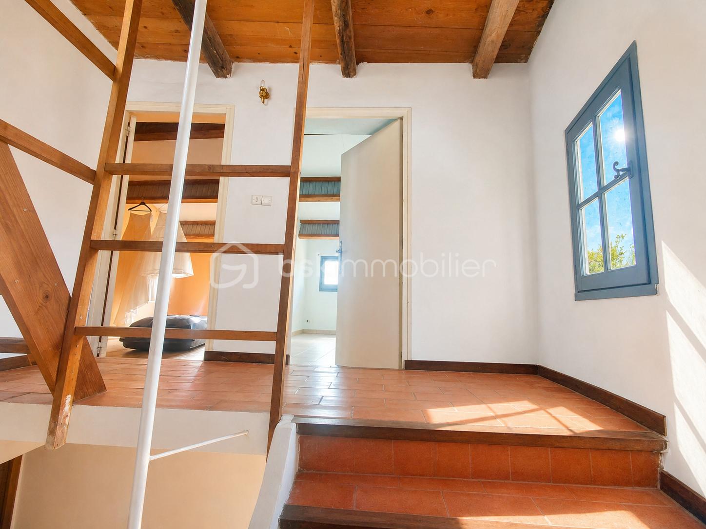 escalier chambre 1.png