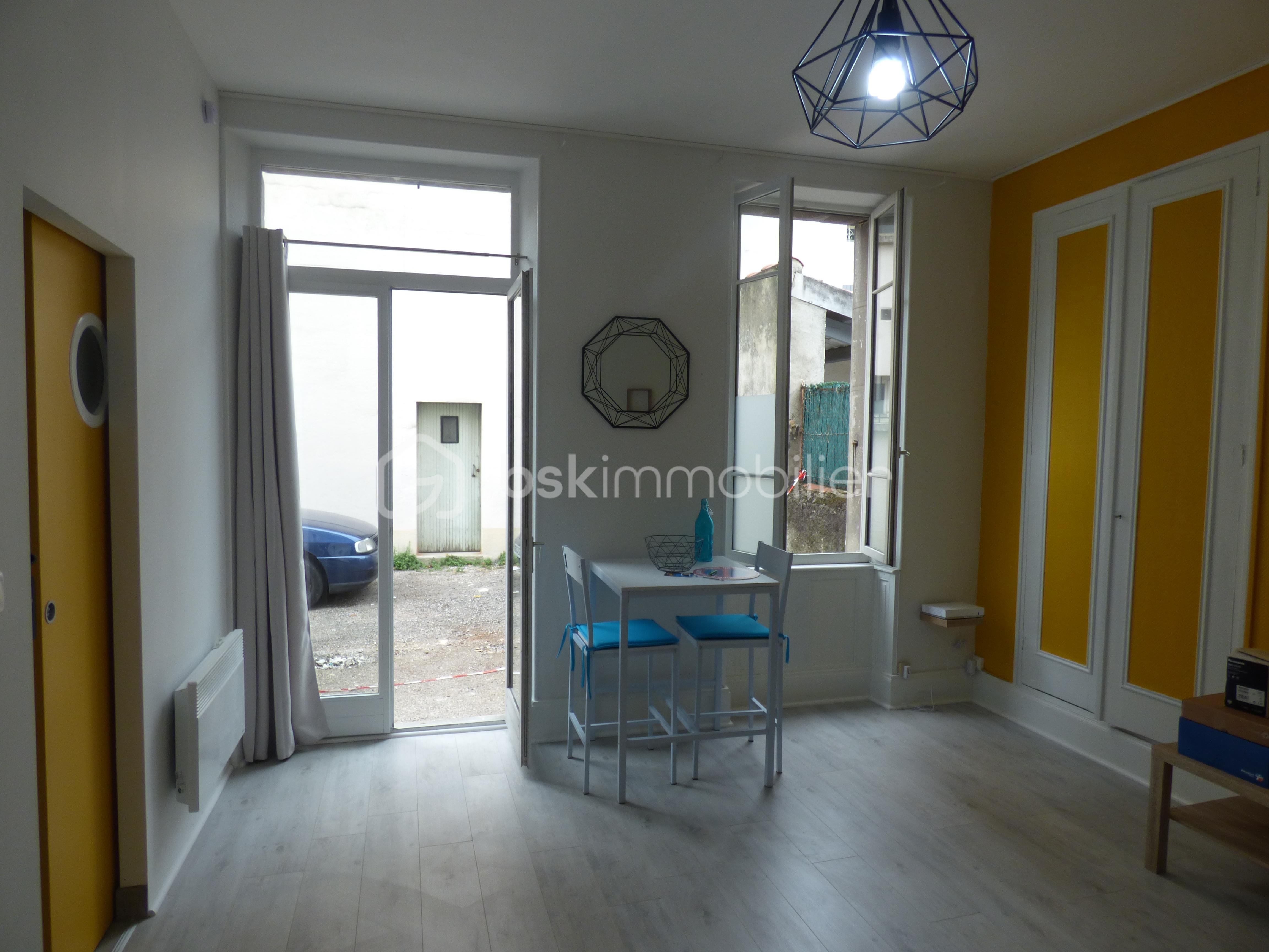 VU PLACE DE PARKING .JPG