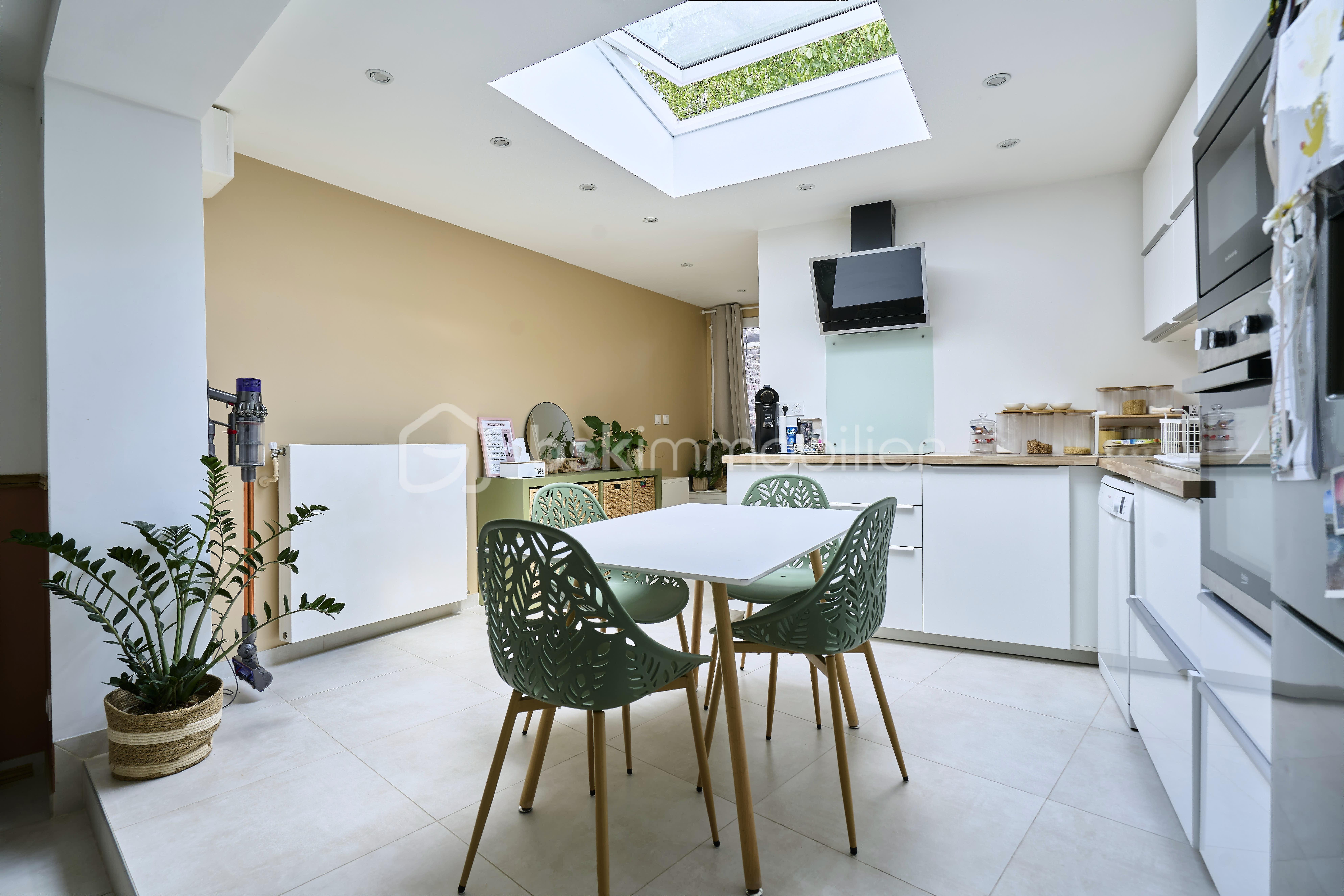 Maison de ville de 95 m² - salon j.jpg