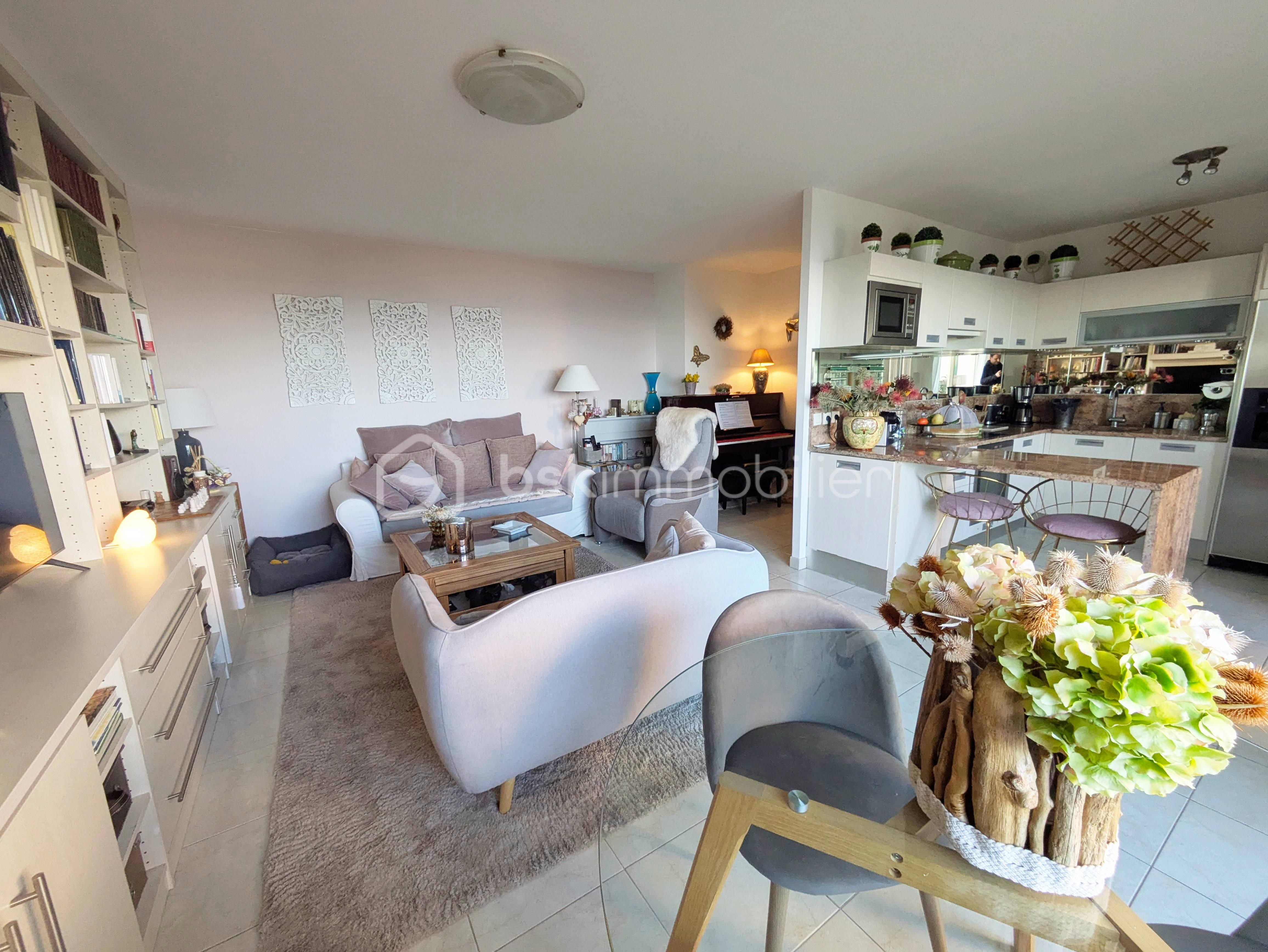 Appartement de 77,80 m² - PXL_20250129_153135459.jpg