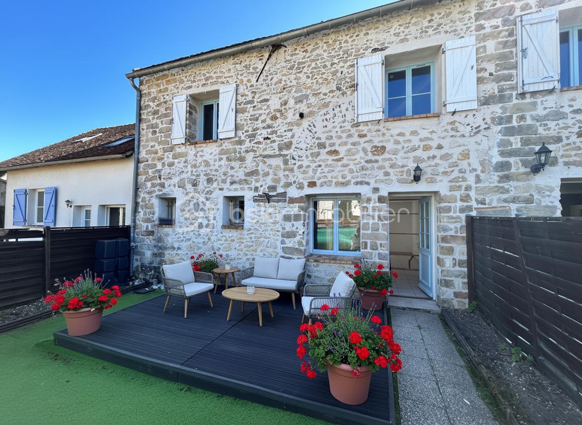 Appartement 8 pièces 99 m² · à Moret-Loing-Et-Orvanne · 99 m² · 225 500 €