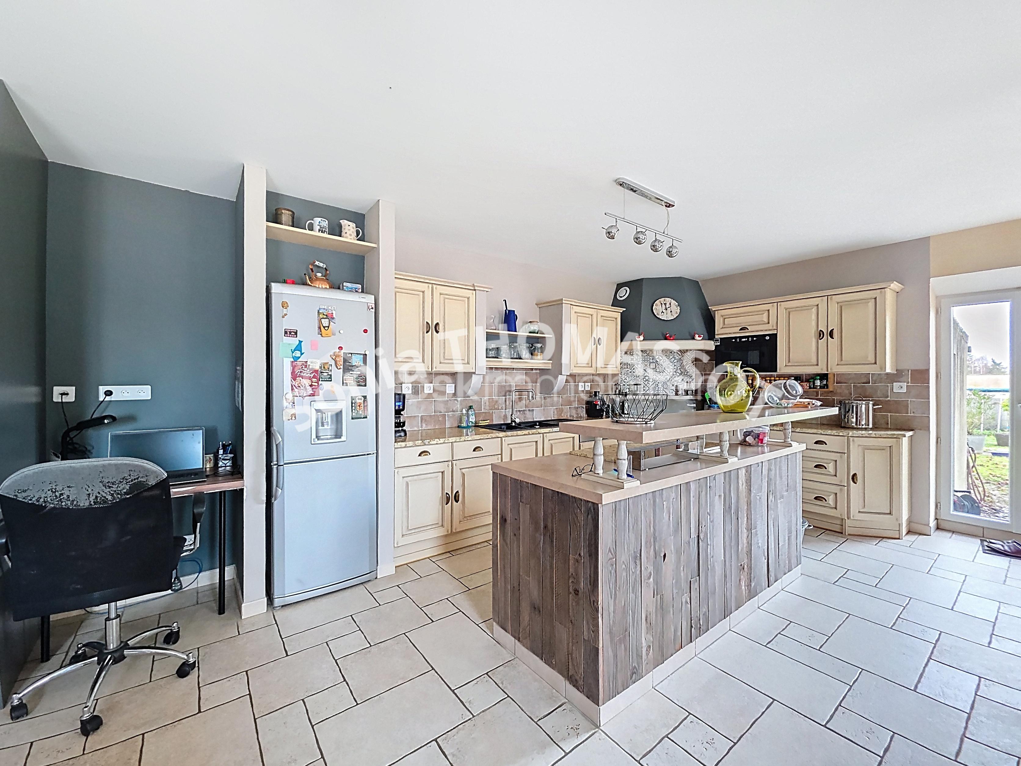 Maison de 210 m² - 56471.jpg