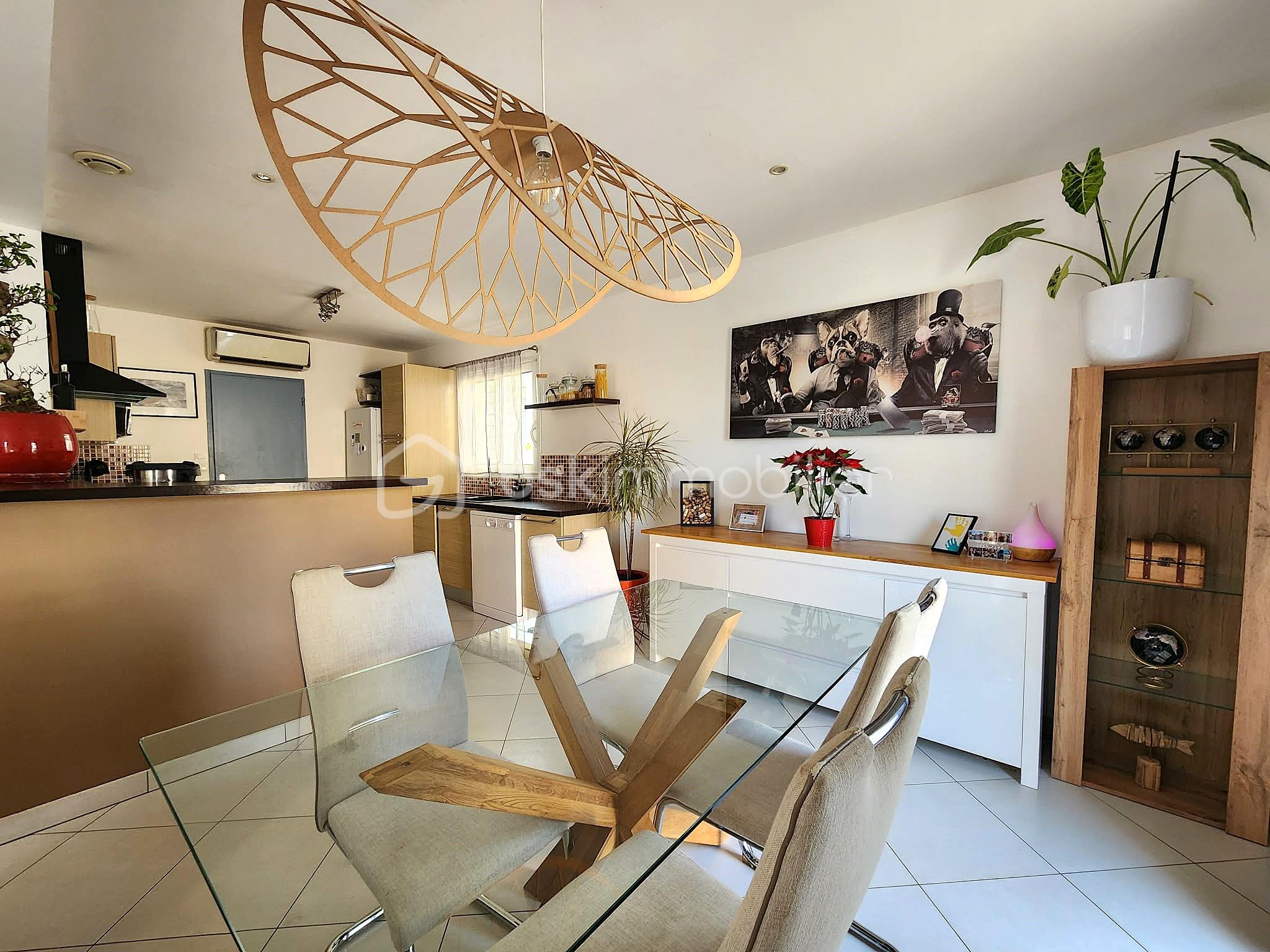 Villa de 82 m² - 229f1117-e116-4c80-8192-a3906bb696a3.jpg