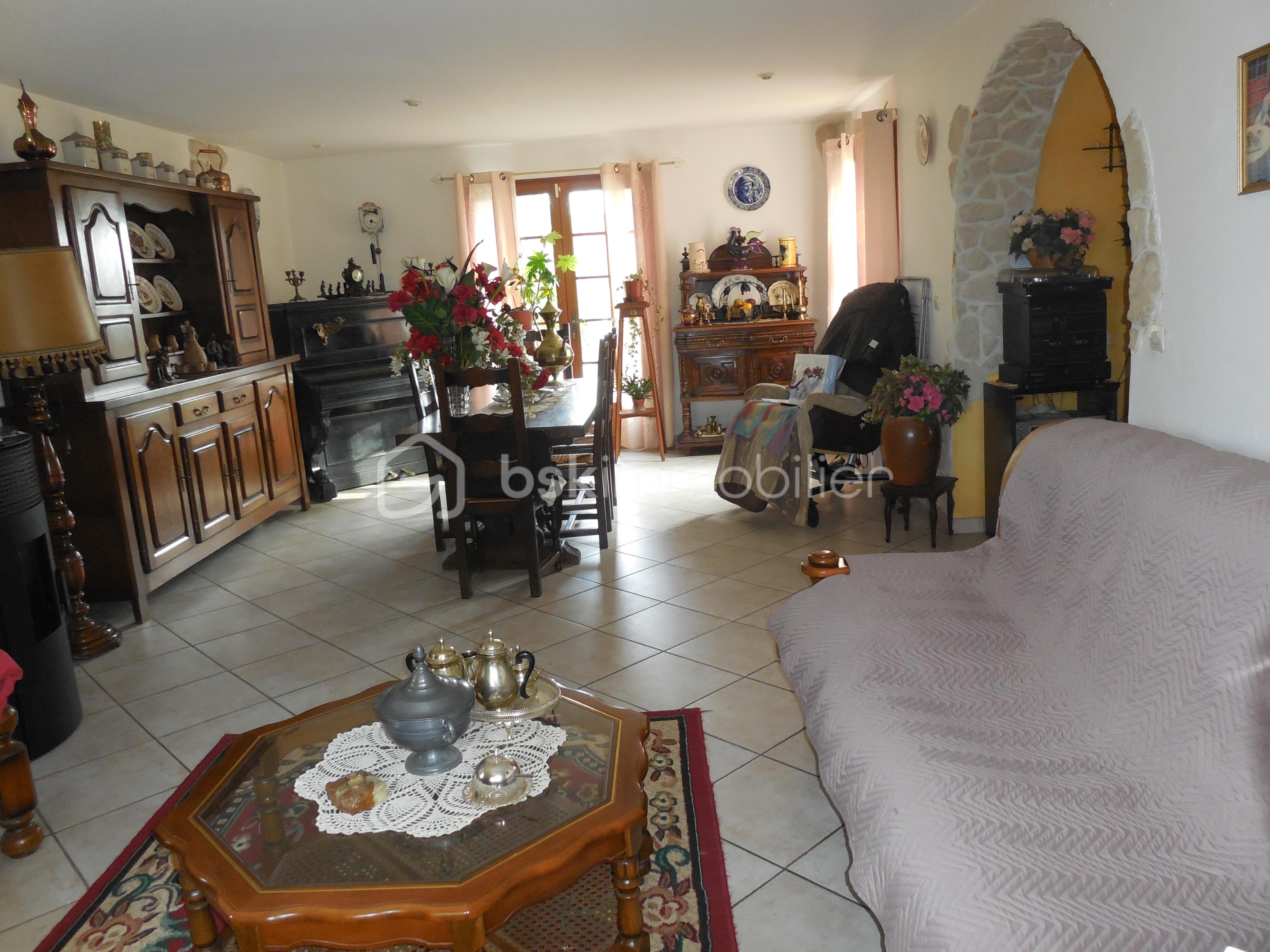 Maison de 181 m² - DSCN8928.JPG