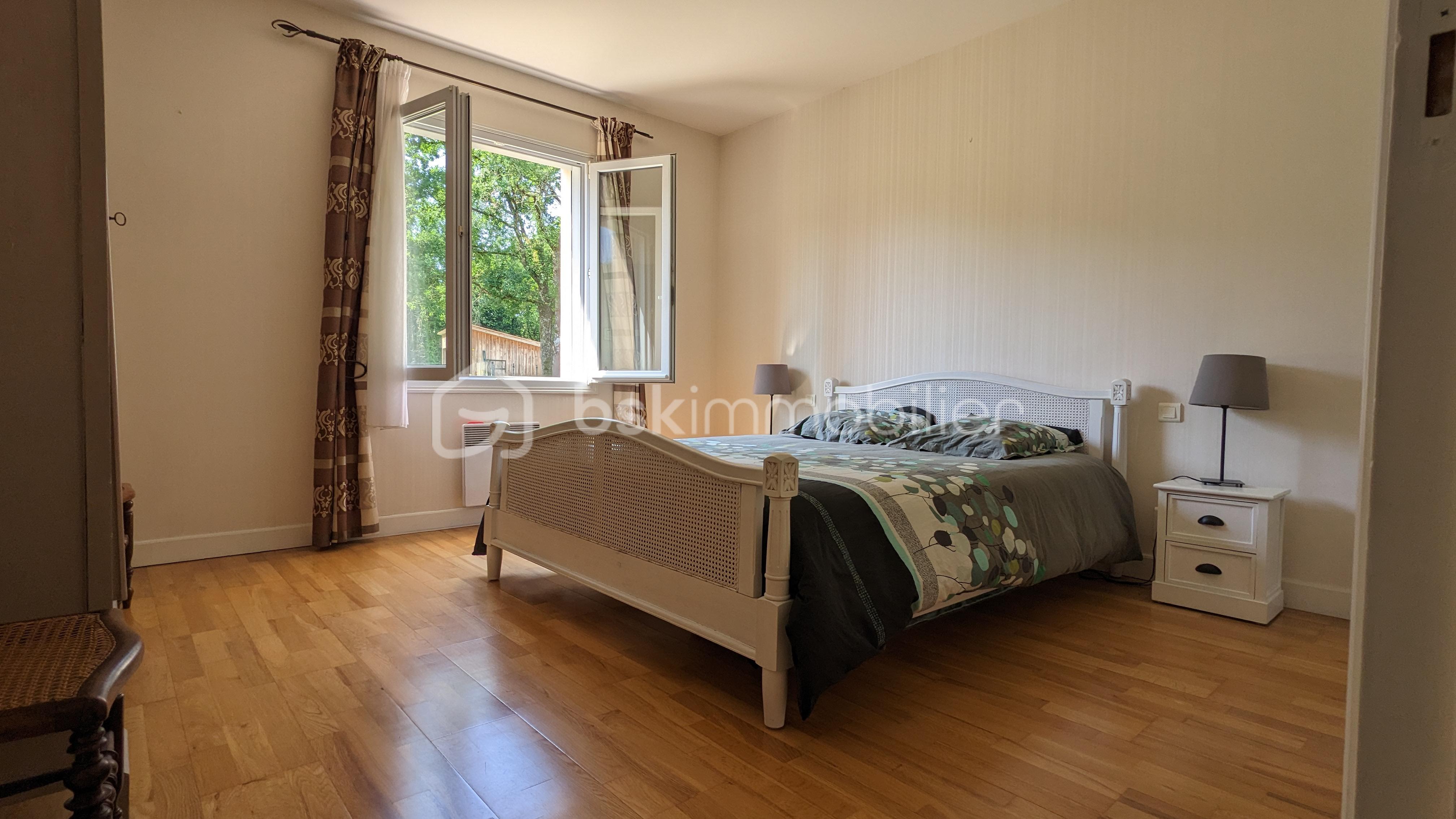 Maison de 115 m² - PXL_20230602_091623504.jpg