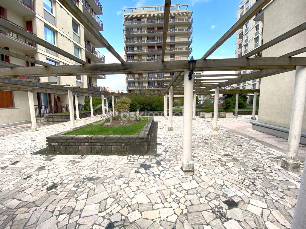 Appartement de 46,46 m² - ext dubina.jpg