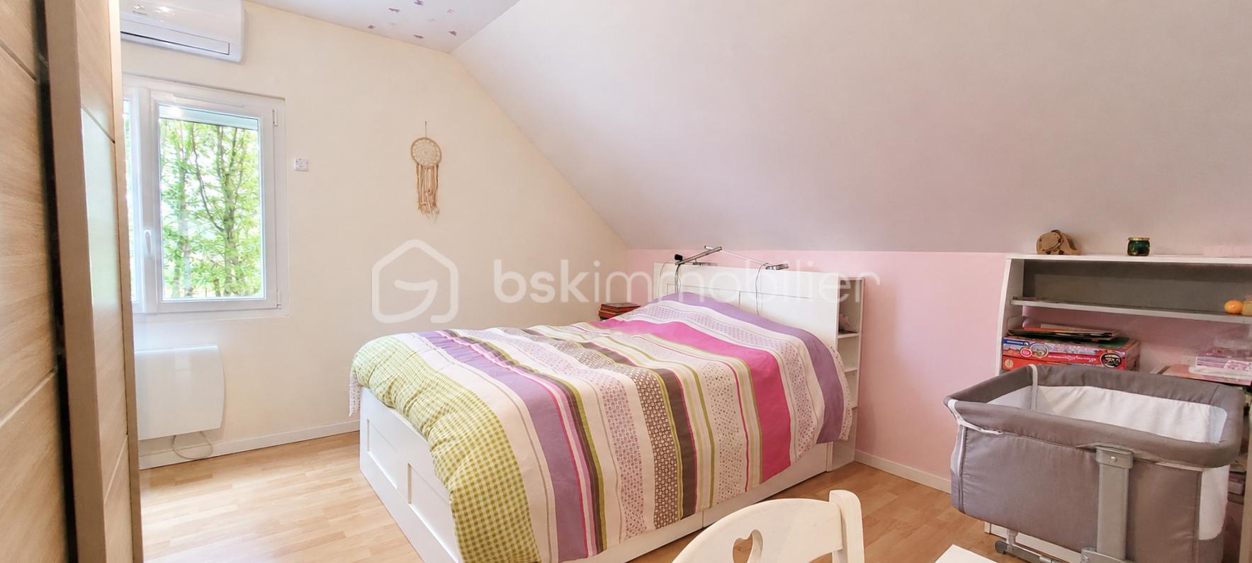 Chambre mansardée 2.png