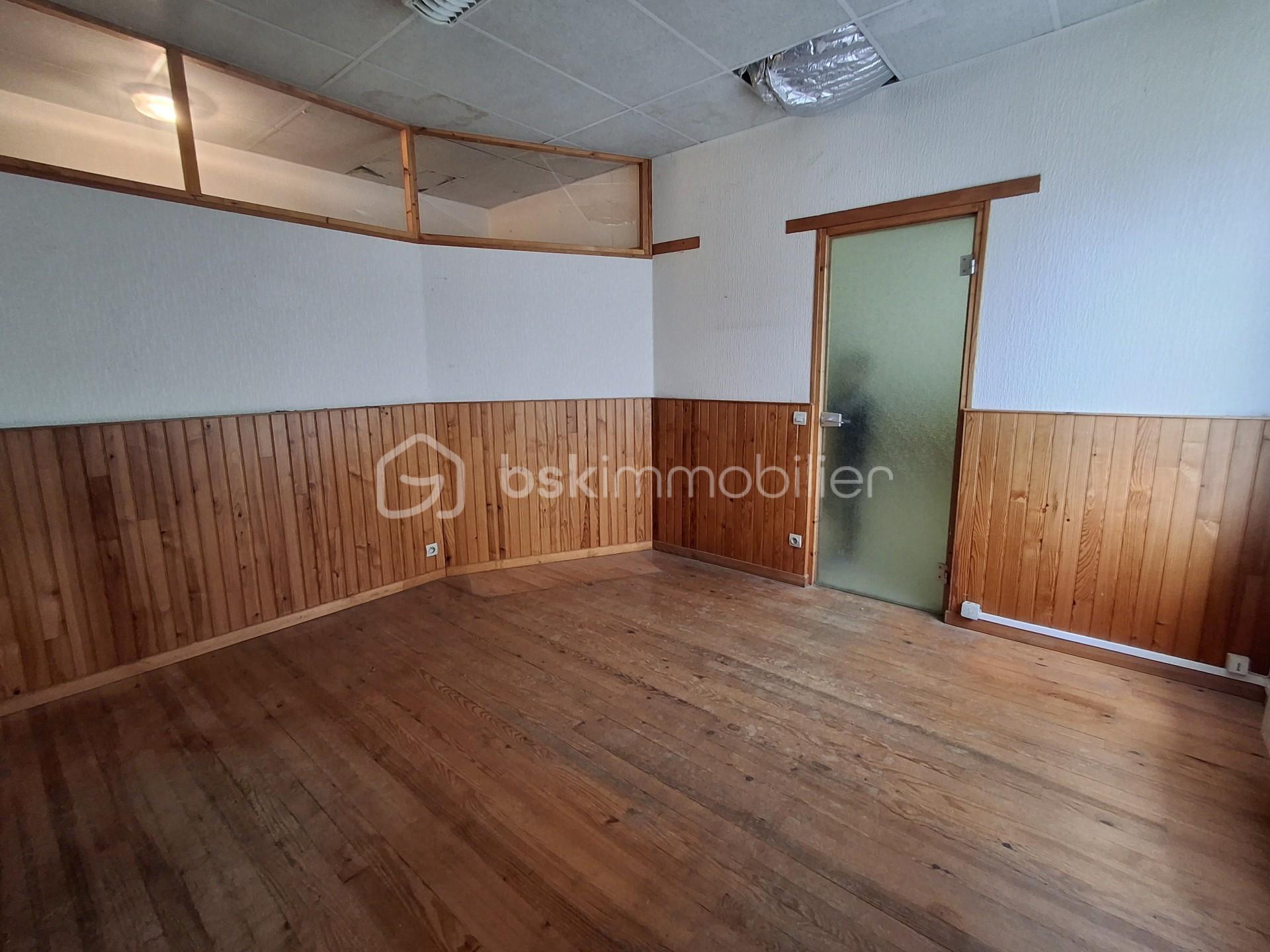 Maison de 330 m² - bureau 1er gauche paysage.jpg