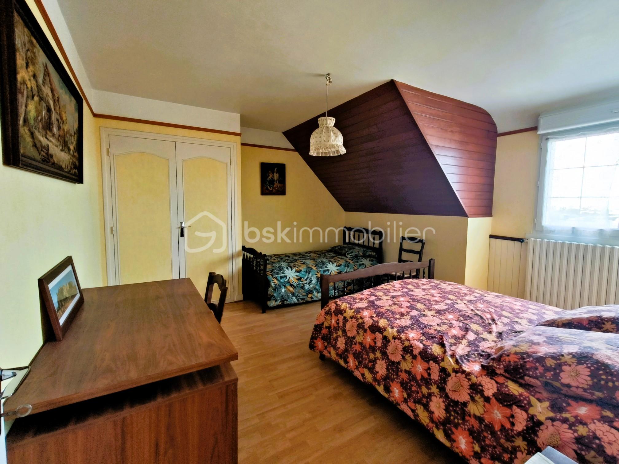 10 CHAMBRE 2.jpg