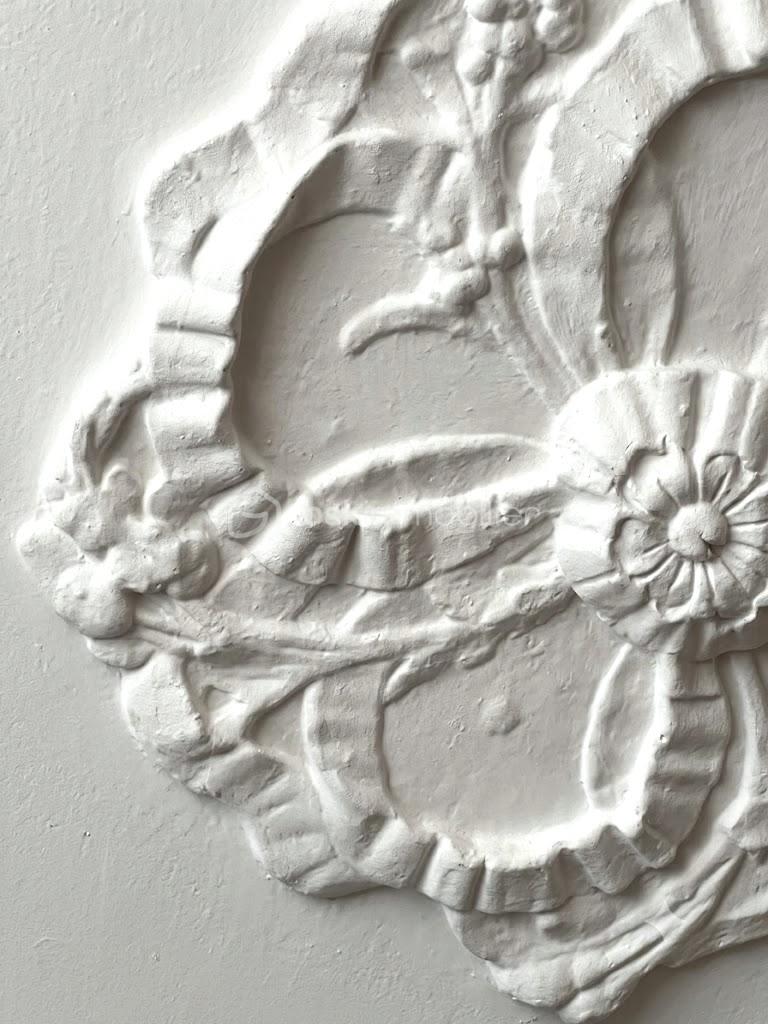 18 rosace plafond-IA-IMG_4091.jpeg