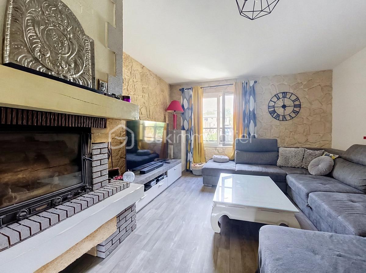 LE THILLAY KARINE_livingroom-dinningroom_e8594976.png