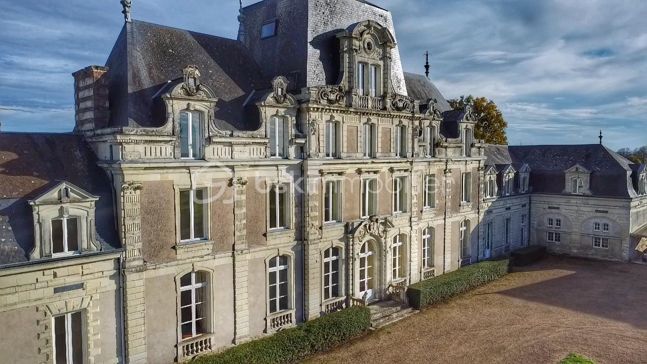 Chateau de 1 600 m² - 2025-11-04-15-08-25-090.jpg