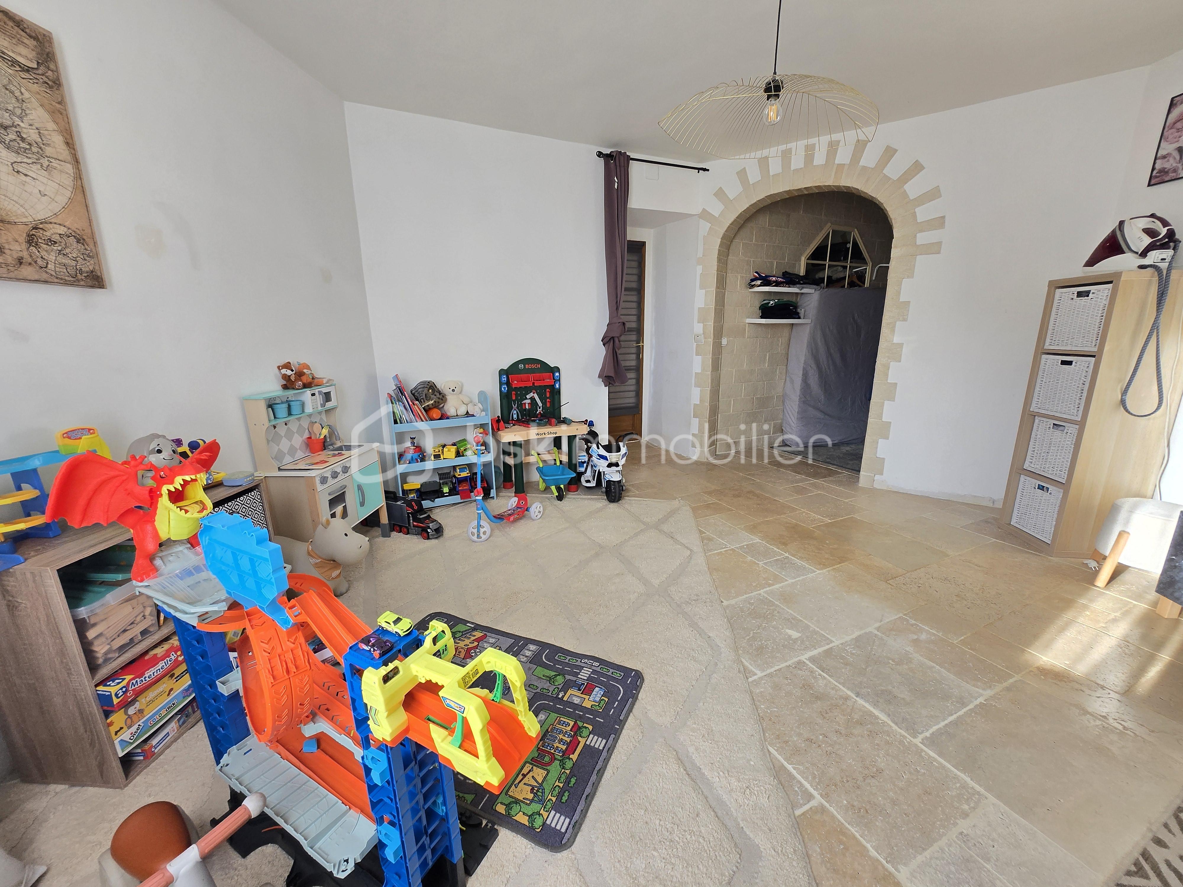 Maison en pierre de 201 m² - 20260115_152740.jpg