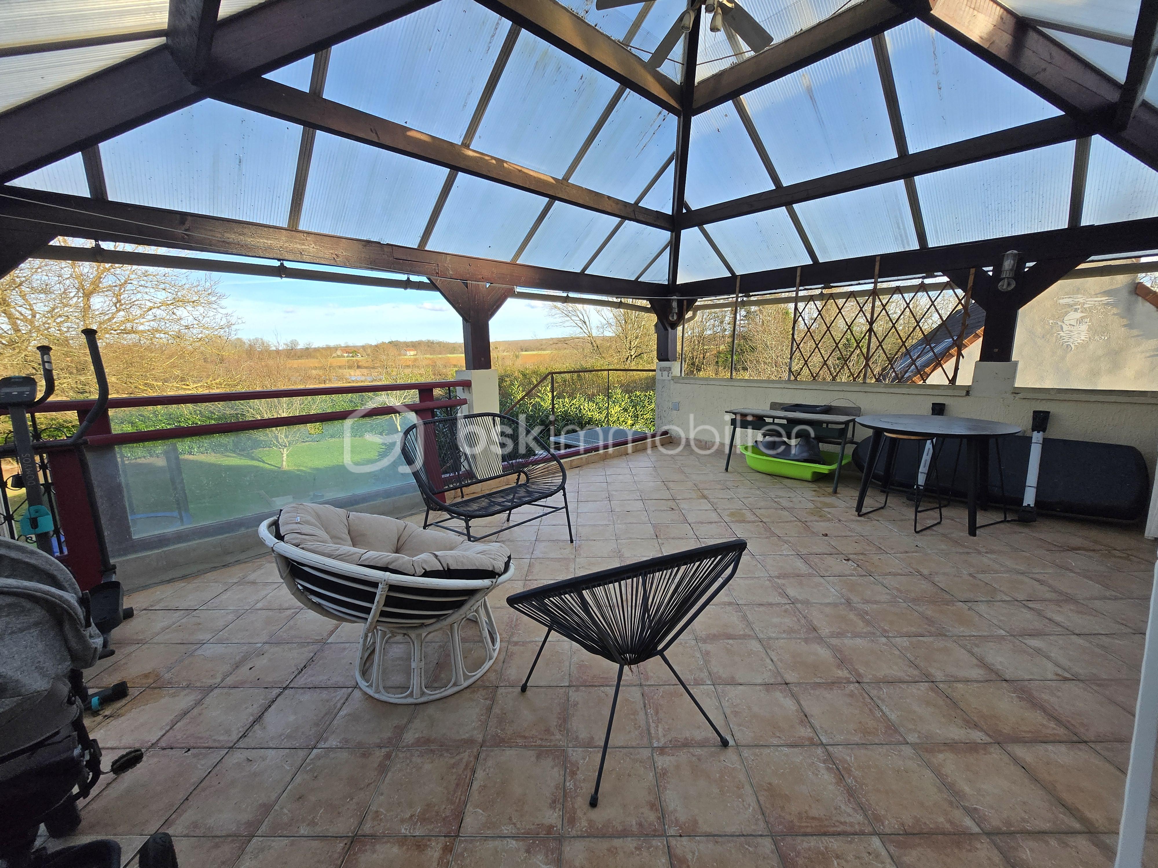 Maison en pierre de 201 m² - 20260115_151523.jpg