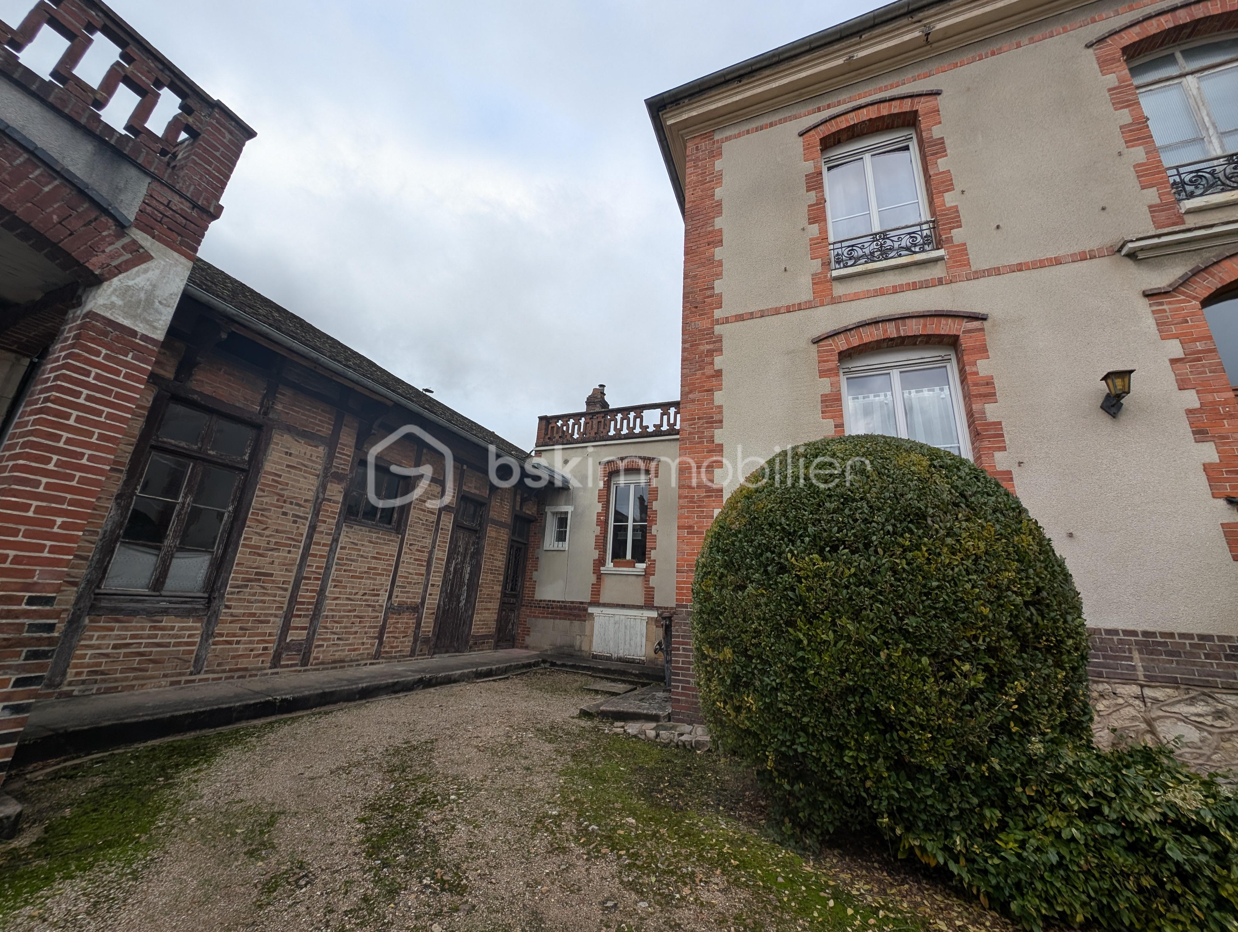 Demeure de 267 m² - PXL_20251203_144000938.jpg