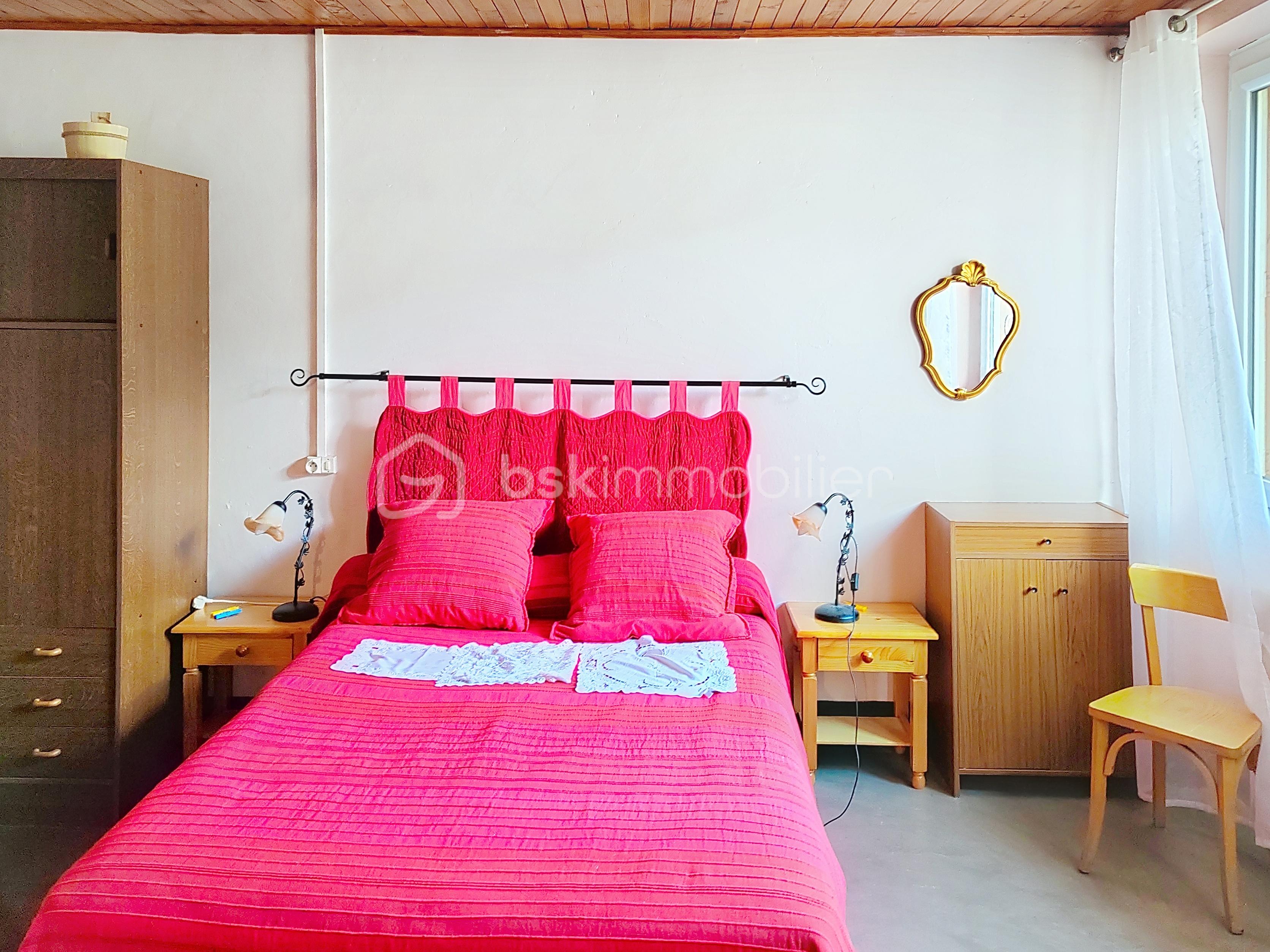 Maison de village de 150 m² - demo-tour-10-main-street_00001(4).jpeg