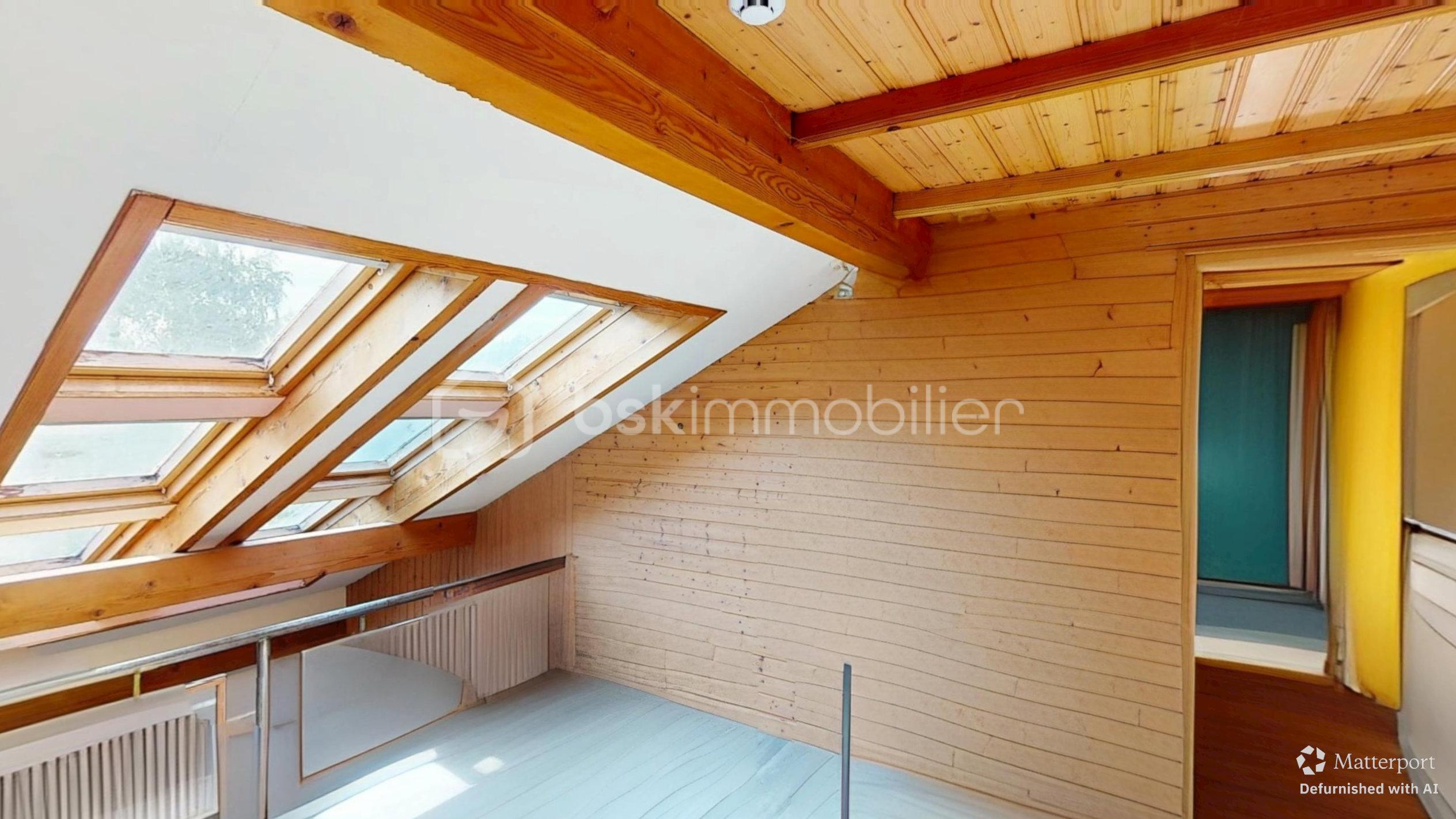 Maison de 338 m² - 10012025_212450_defurnished.jpg