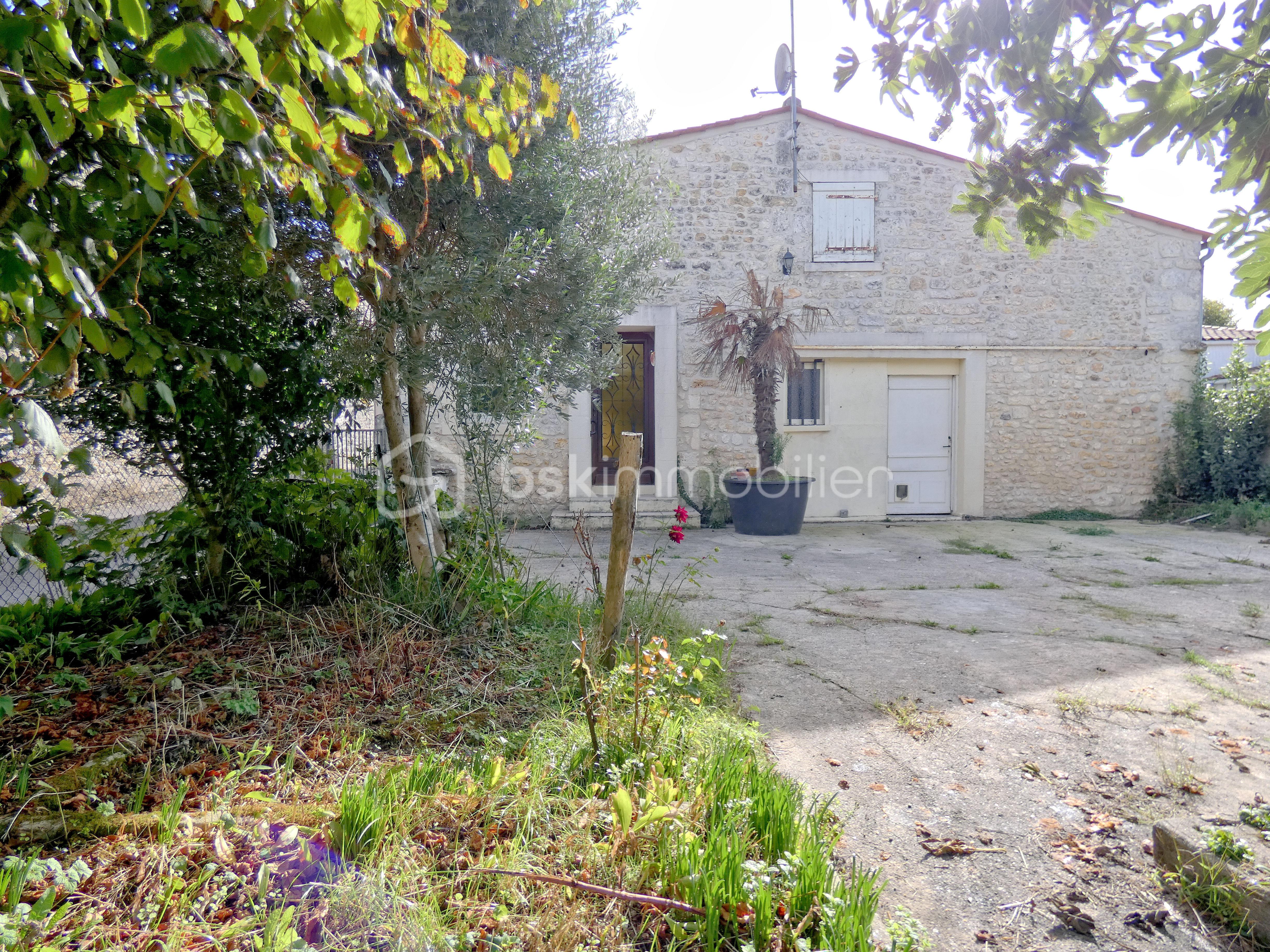 Maison de 101,50 m² - maison pierre vendre marennes oleron 160000 racinet bskimmobilier (2).jpg