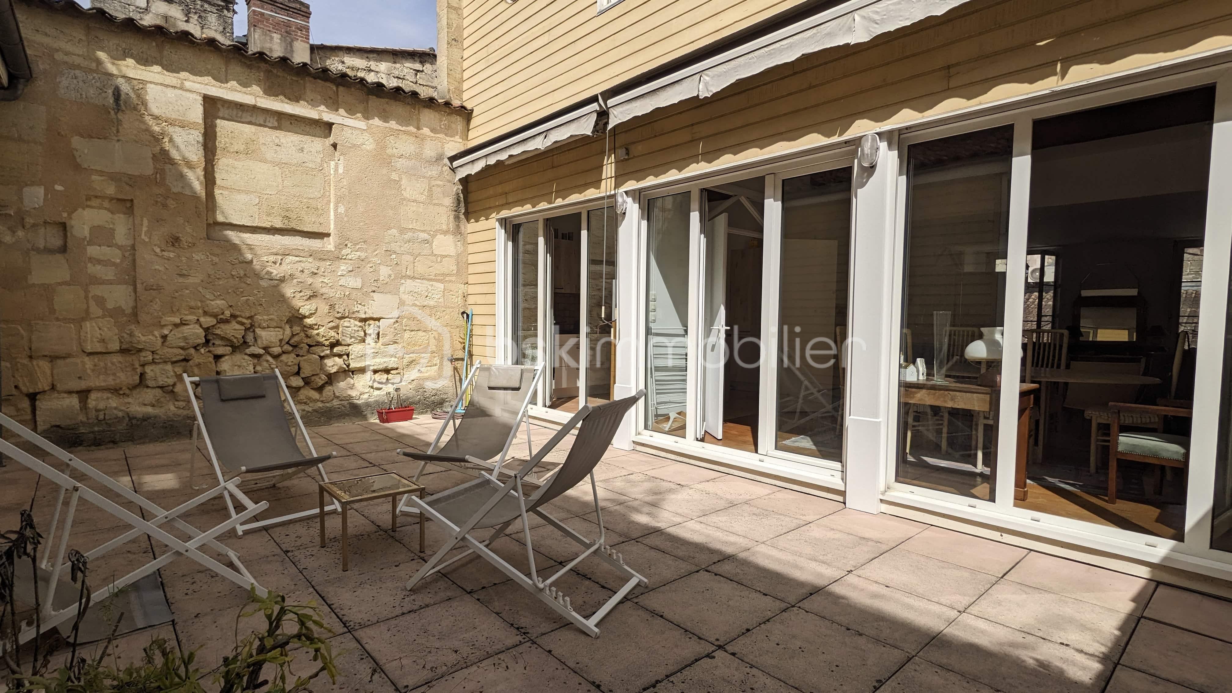 Maison de 131,02 m² - terrasse.jpg