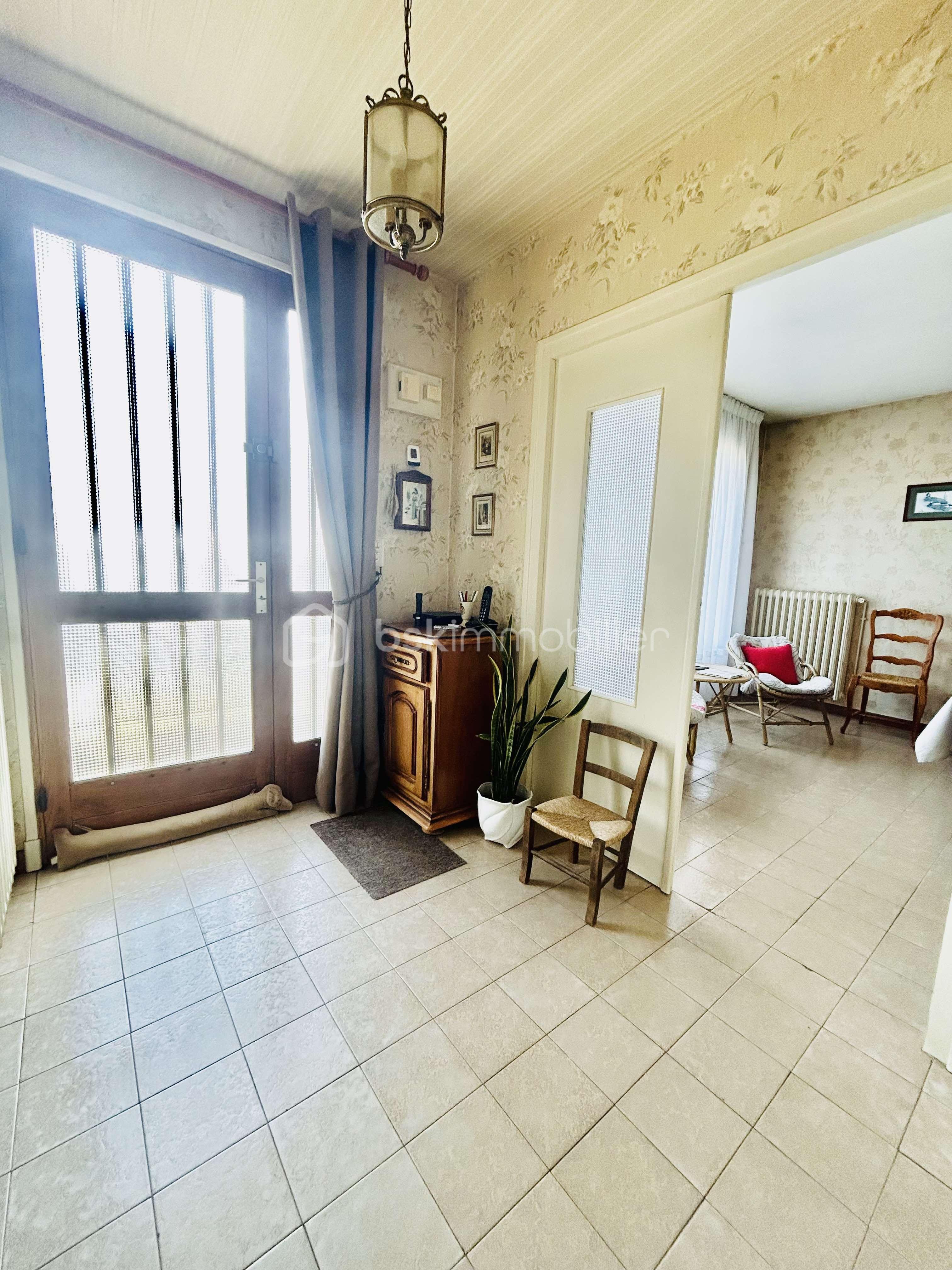 Maison de 83 m² - Hall d'entrée.jpg