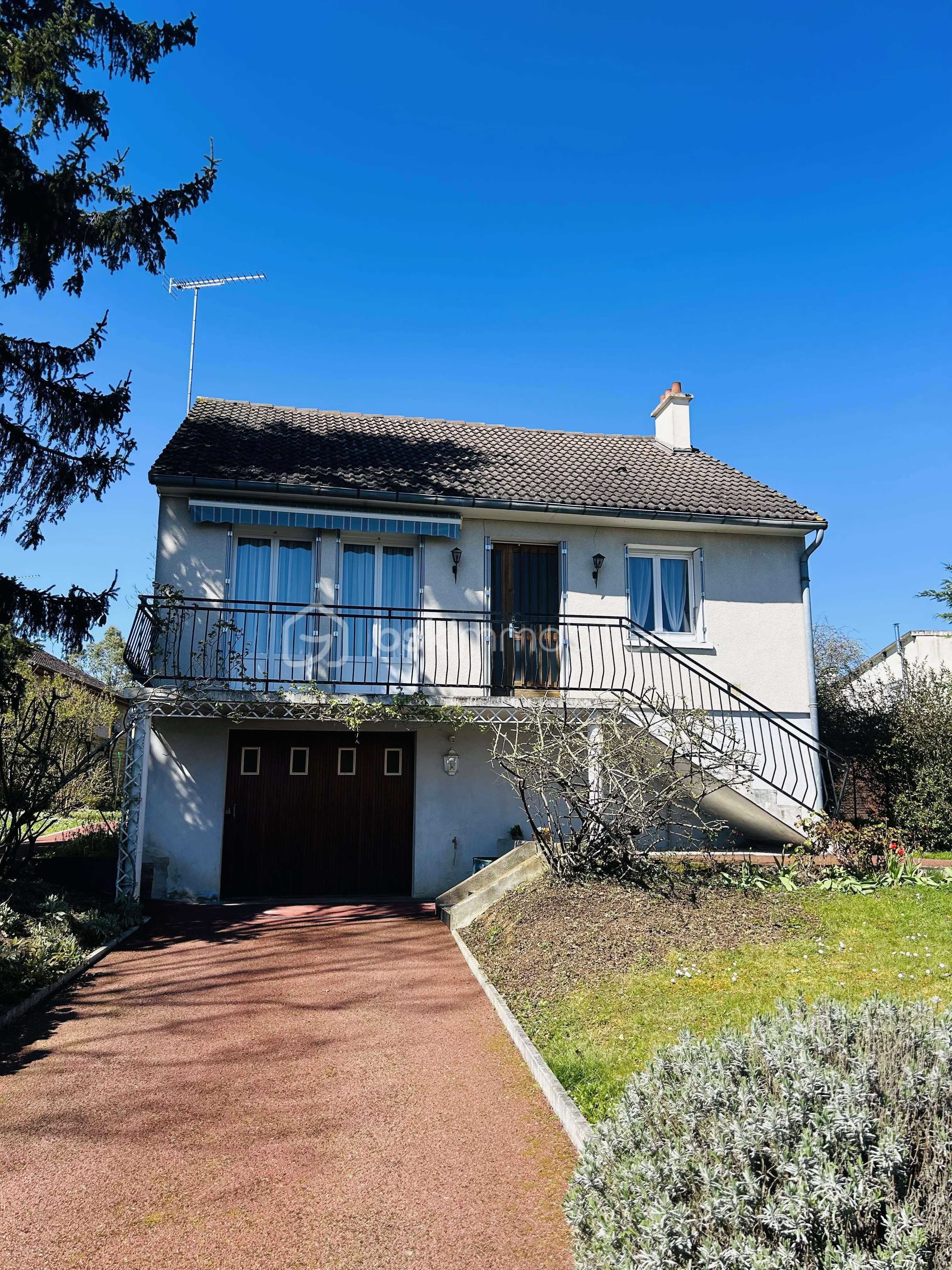 Maison de 83 m² - FACADE.jpg
