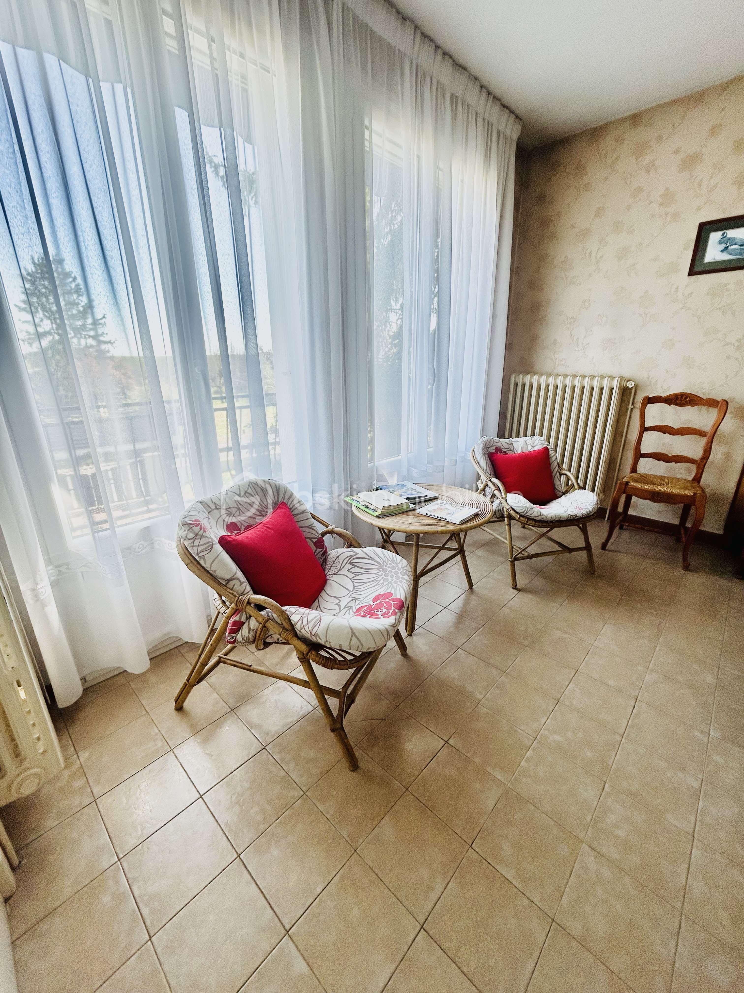 Maison de 83 m² - salon.jpg