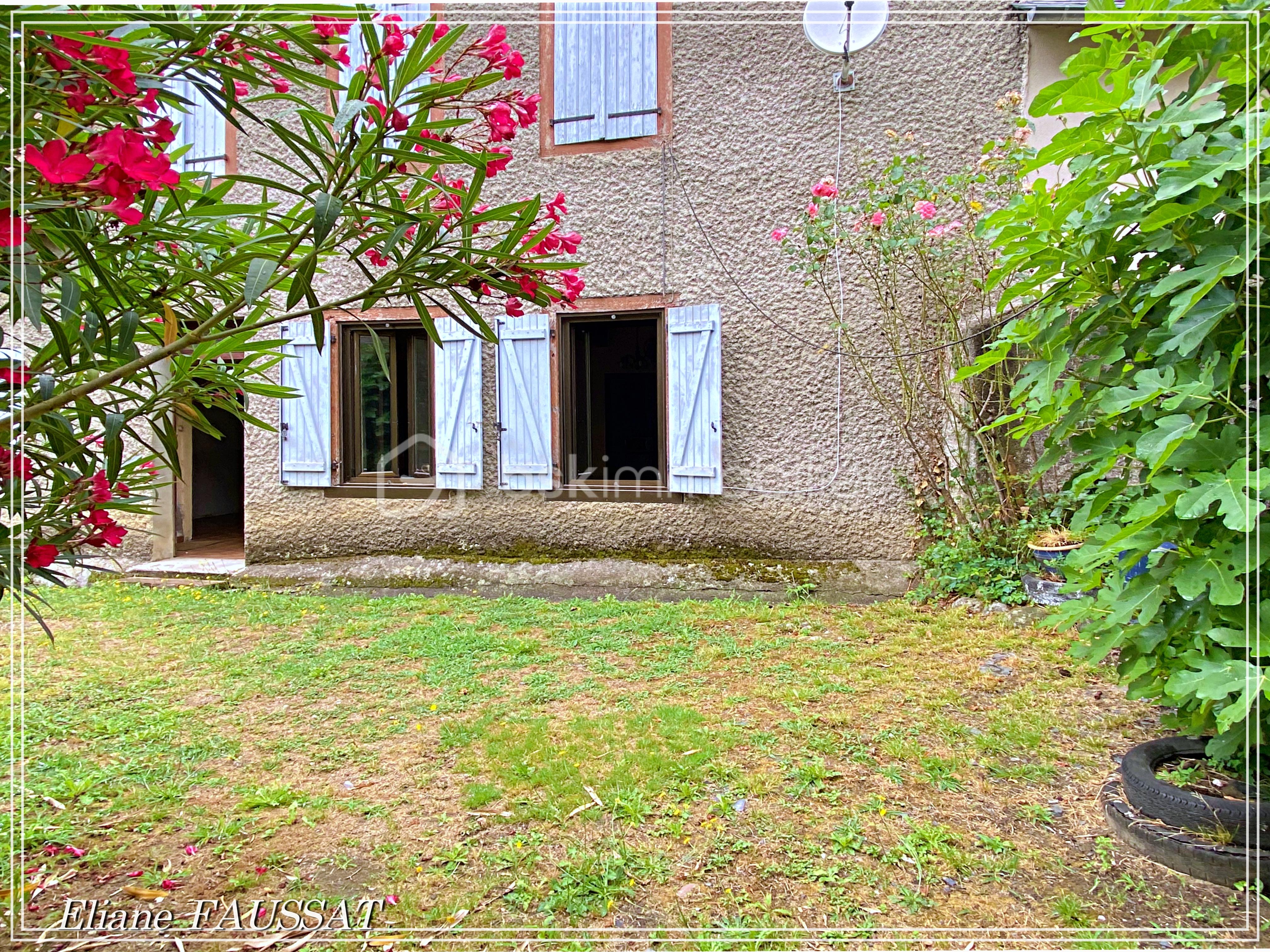 Maison de village de 100 m² - FACADE.jpg