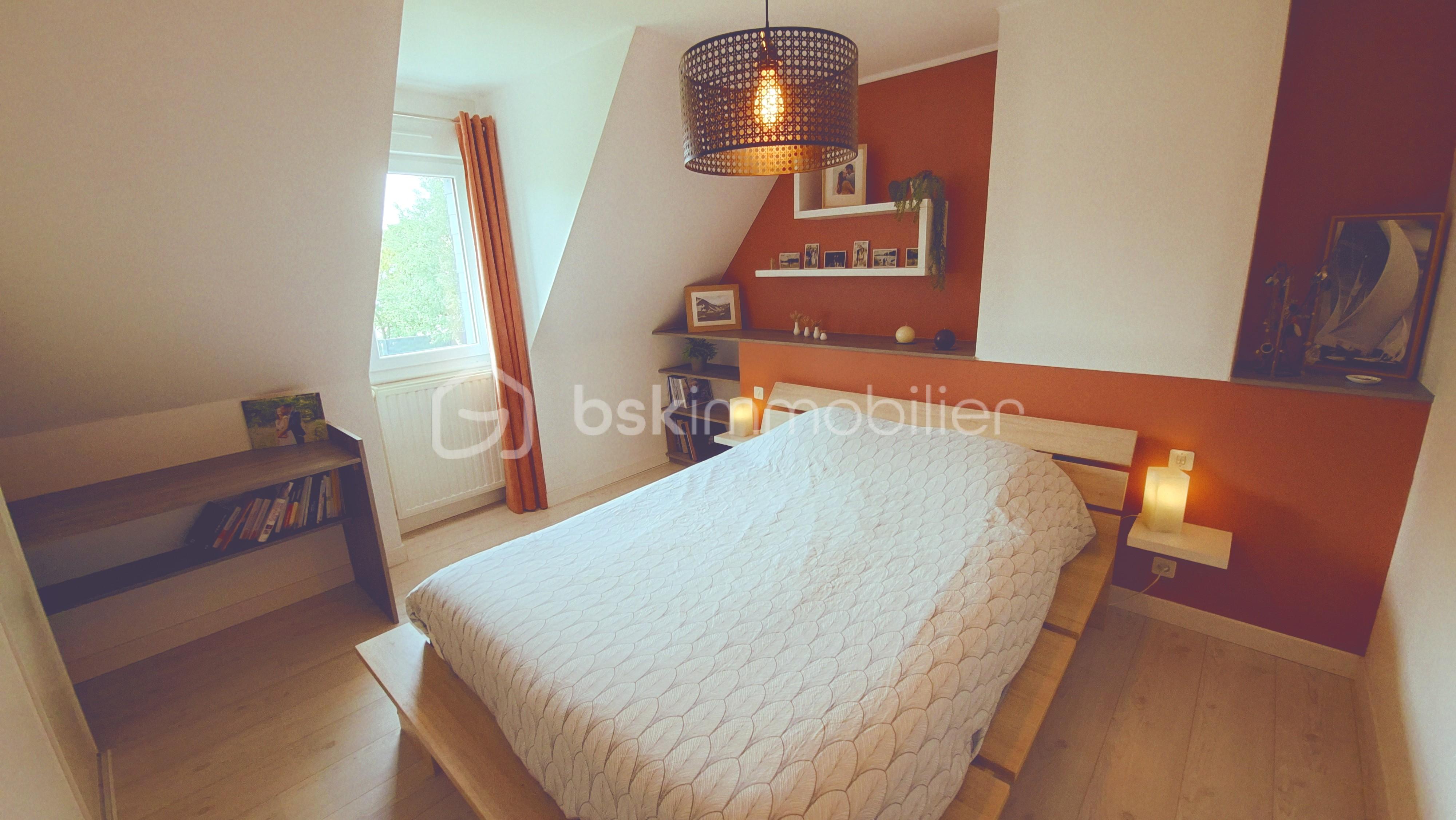 Pavillon de 142 m² - THEV chambre 2 1 étage  .jpg
