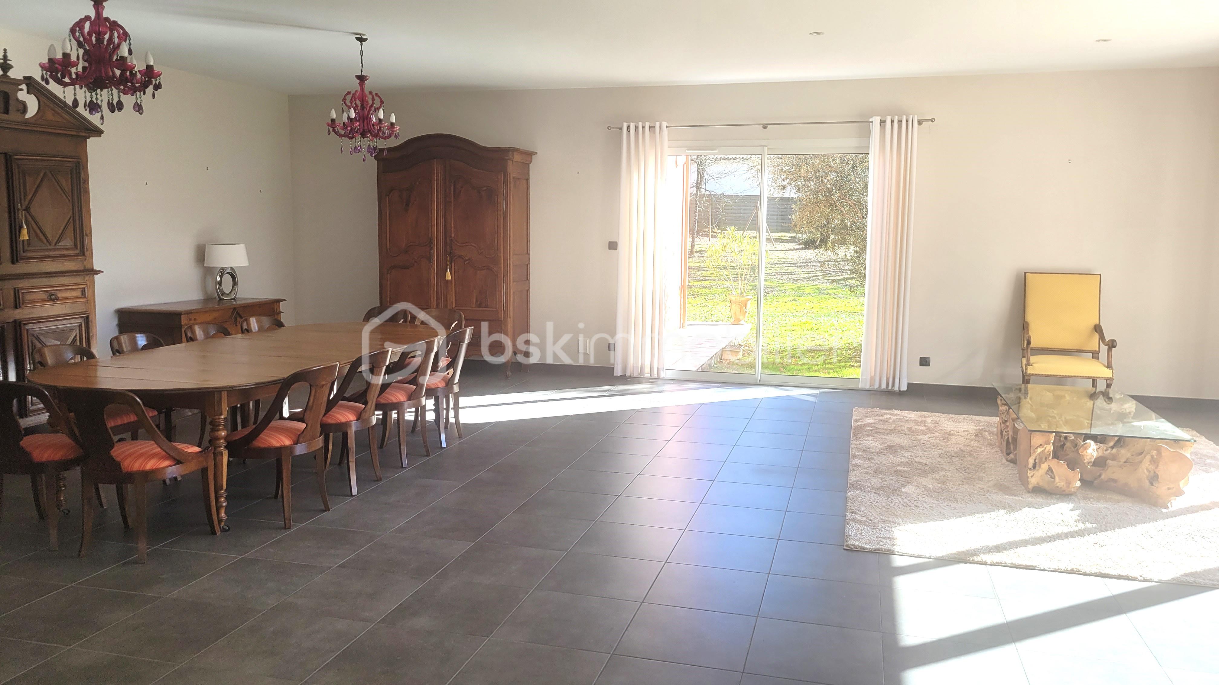 Maison de 246 m² - ST M SAL.jpg