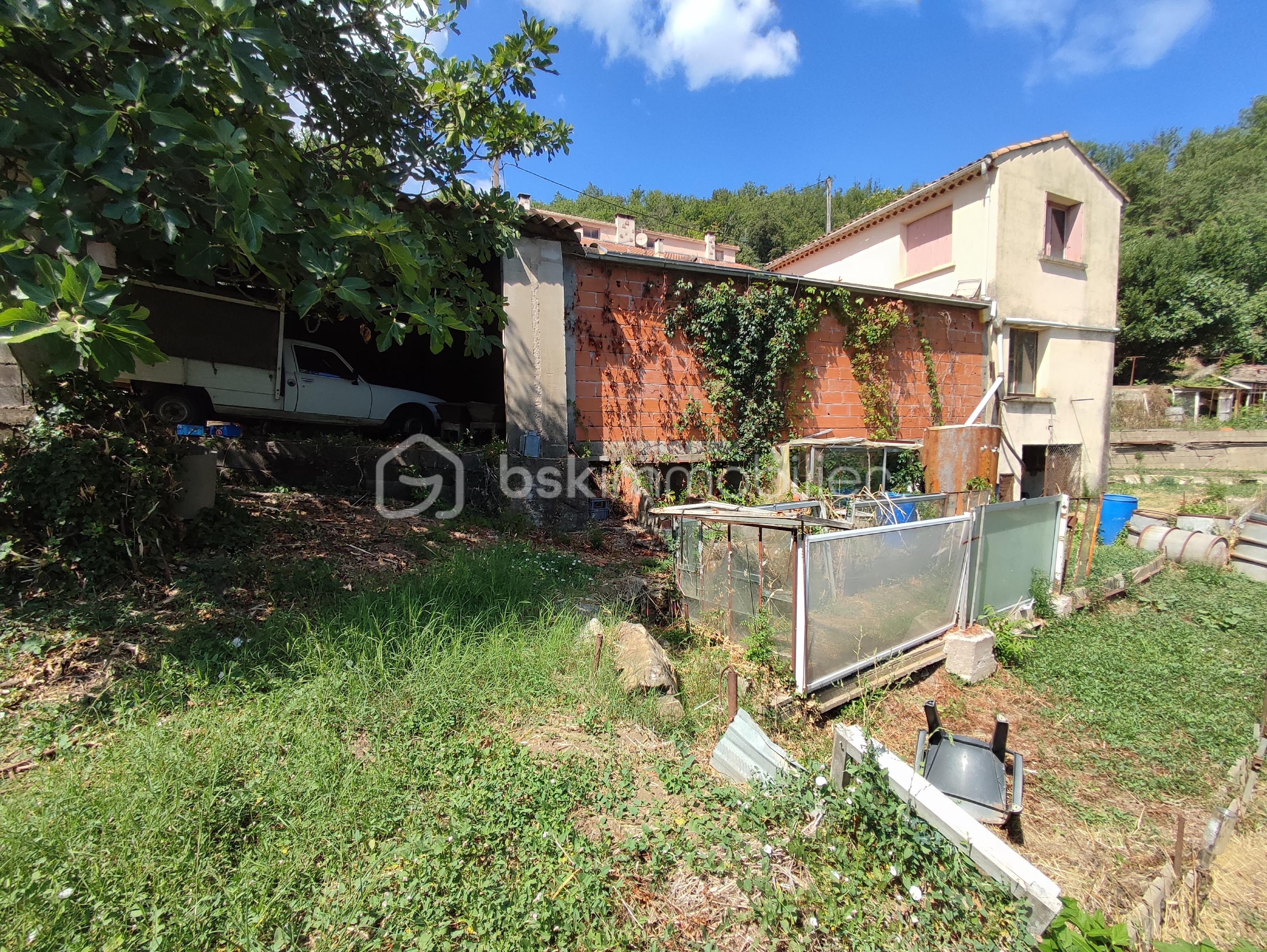 Immeuble de 180 m² - IMG_20250730_155711.jpg