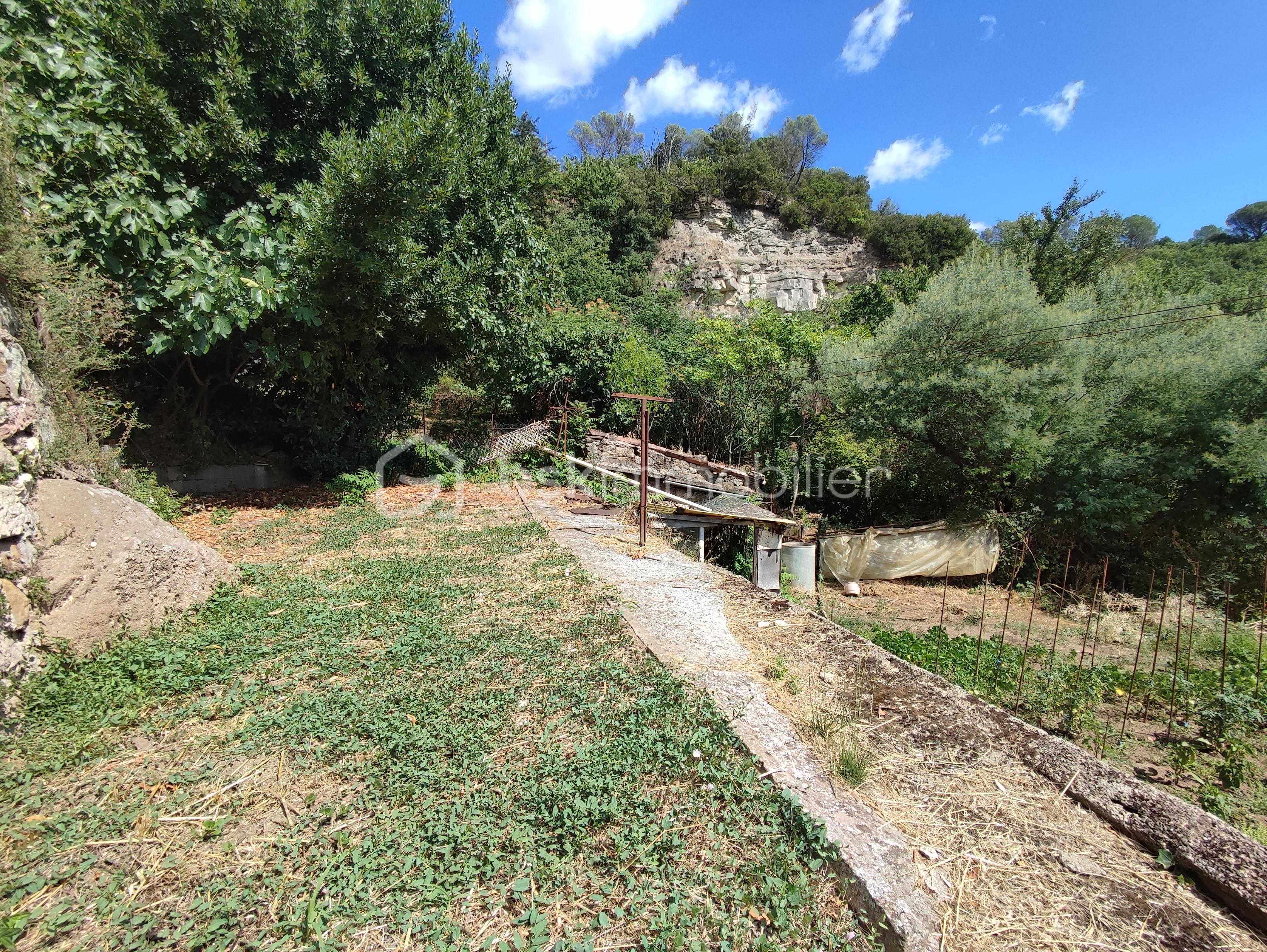 Immeuble de 180 m² - IMG_20250730_155450.jpg