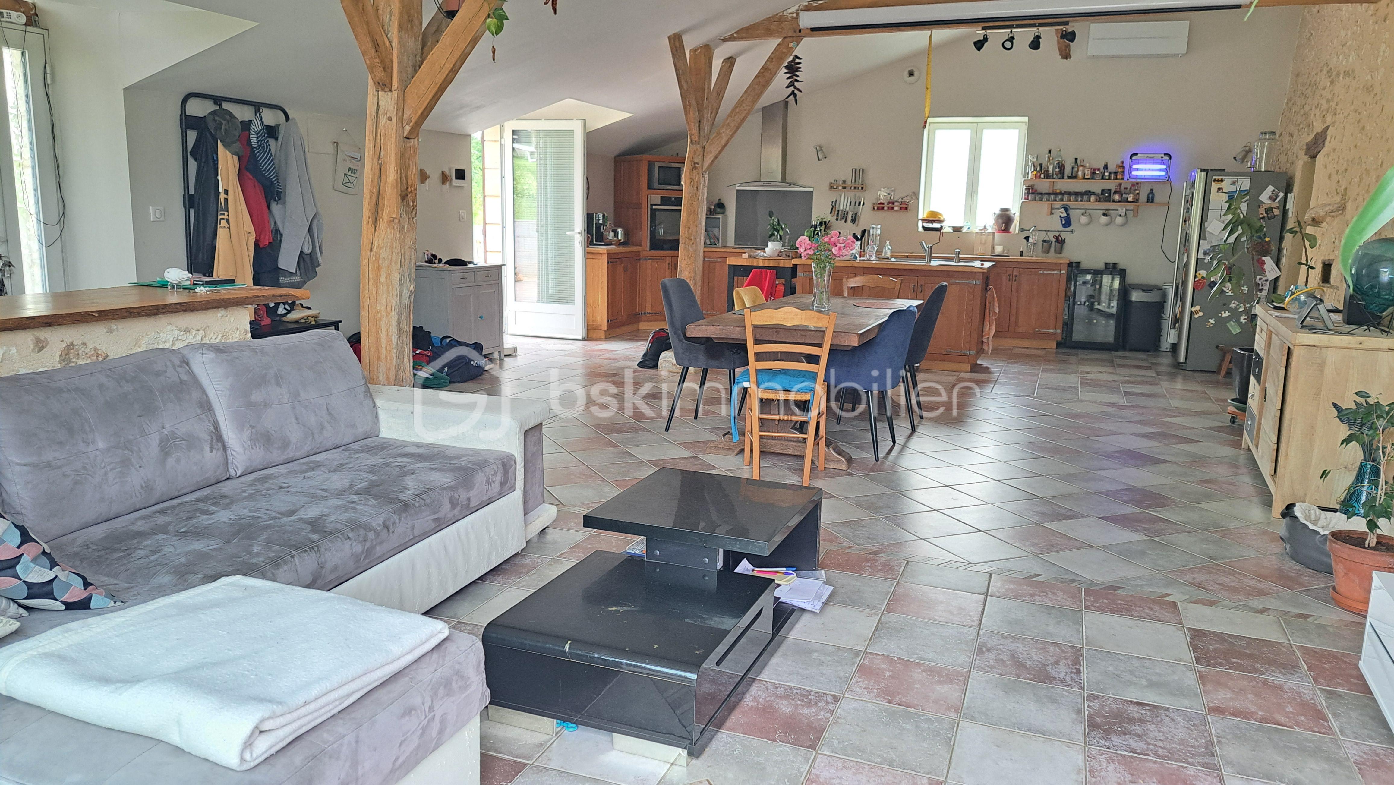 Maison de 171 m² - 20250606_185159.jpg