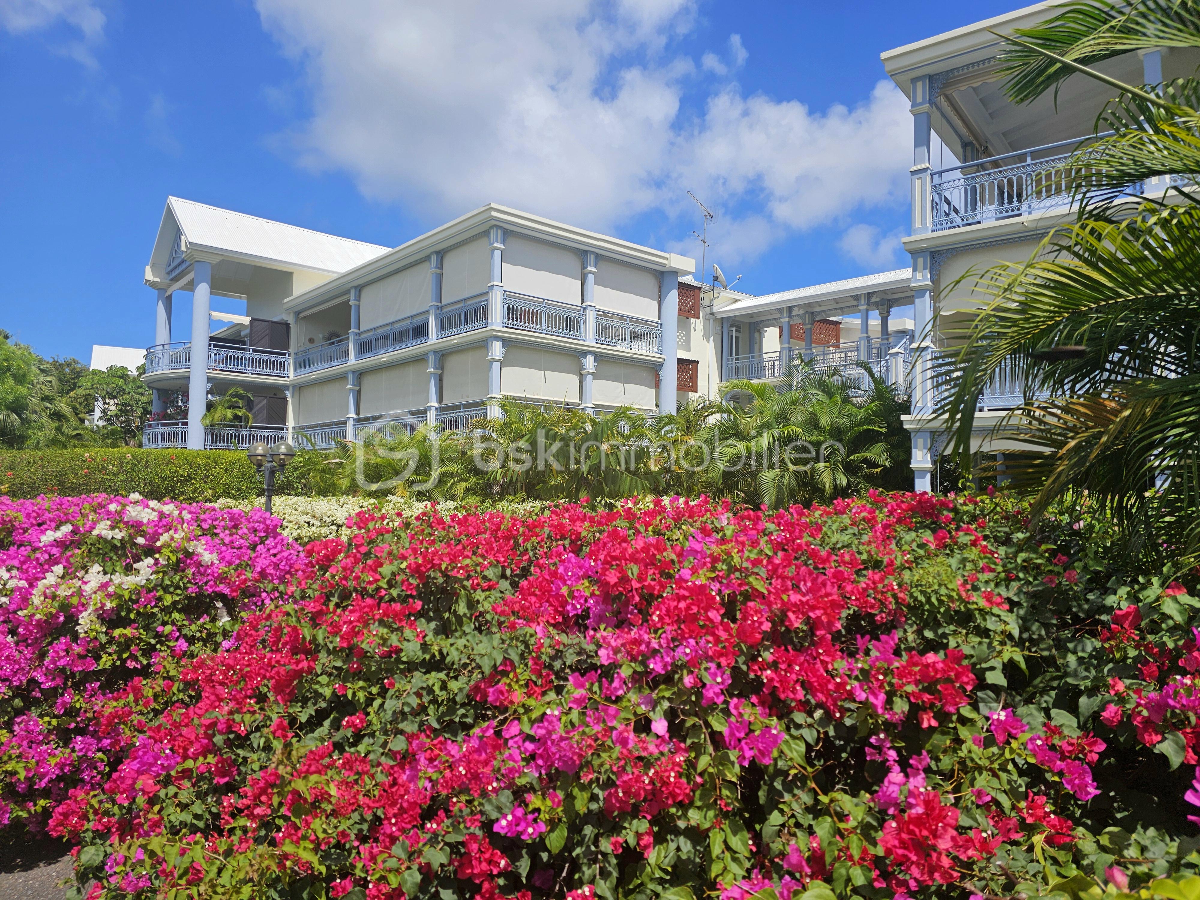 Appartement de 82 m² - EXTERIEUR2.jpg