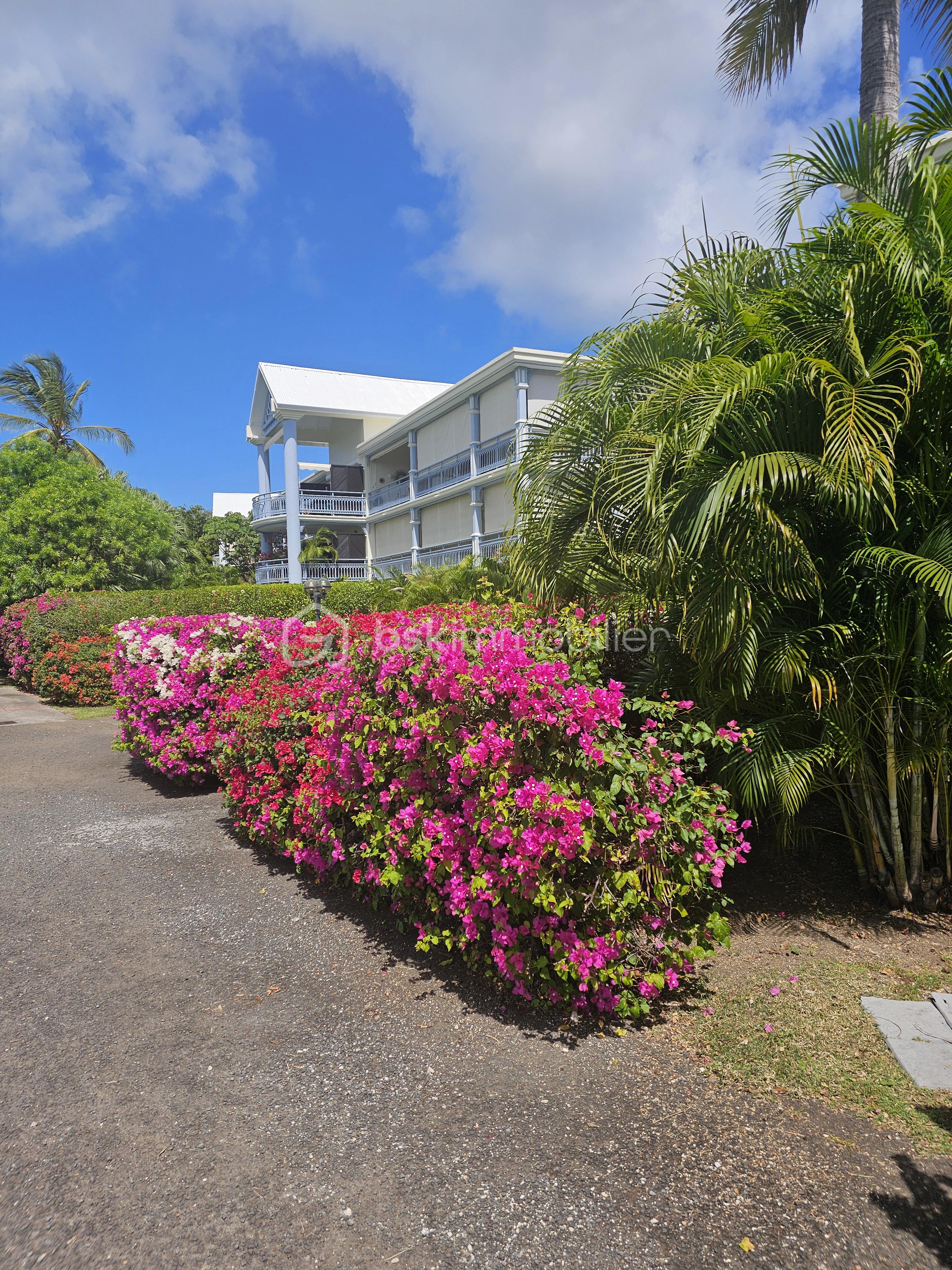 Appartement de 82 m² - EXTERIEUR.jpg