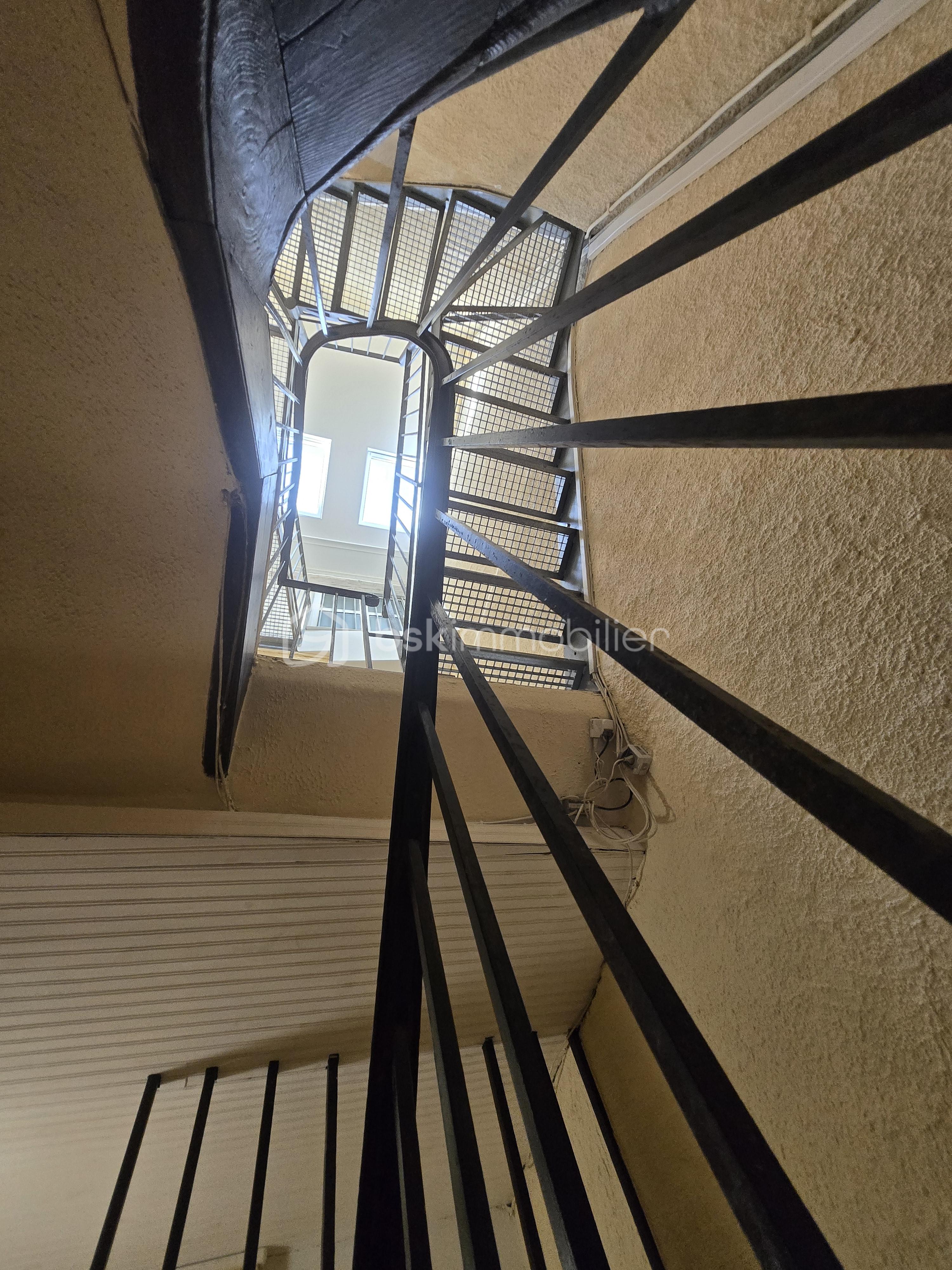 cage escalier.jpg