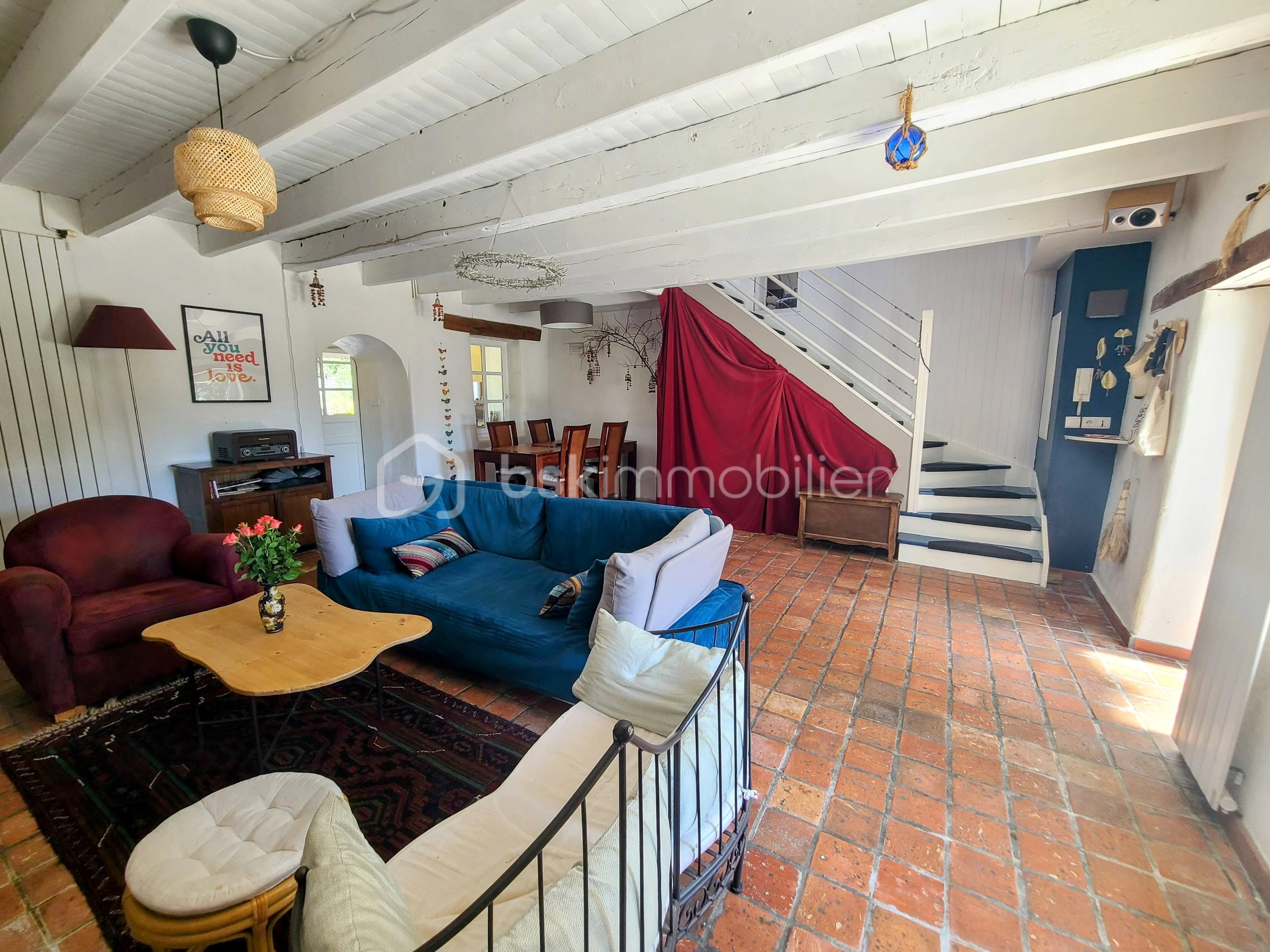 Maison longere de 220 m² - 20250704_140623~2.jpg