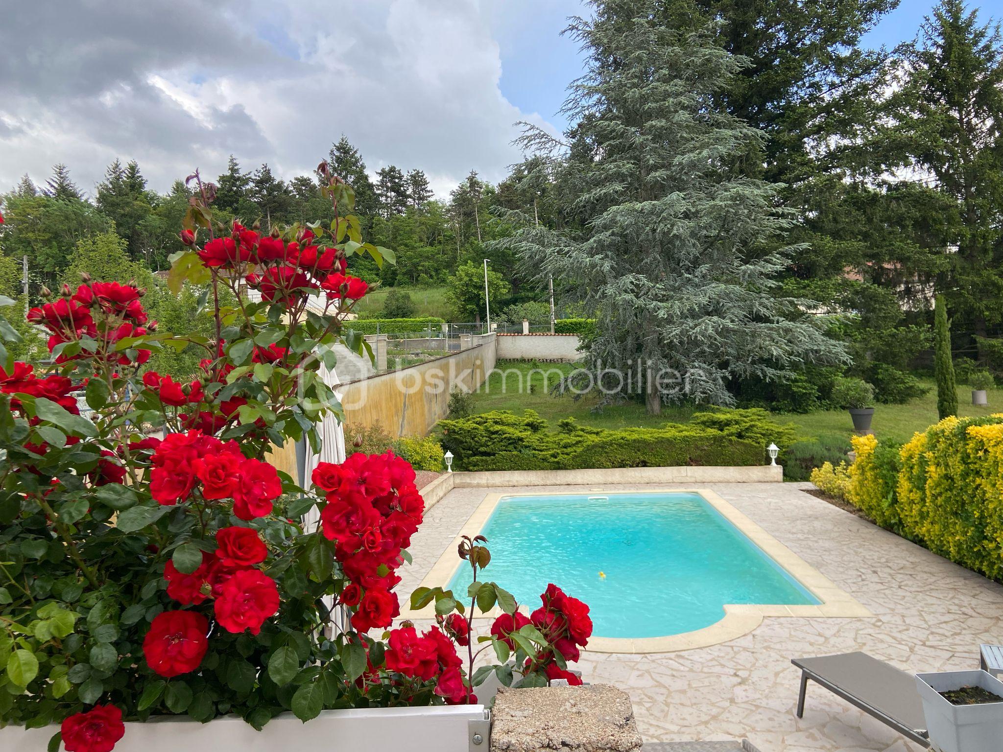 Maison de 235 m² - 1.3.jpeg