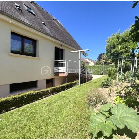 JARDIN AVEC TERRASSE AMENAGEE.jpg