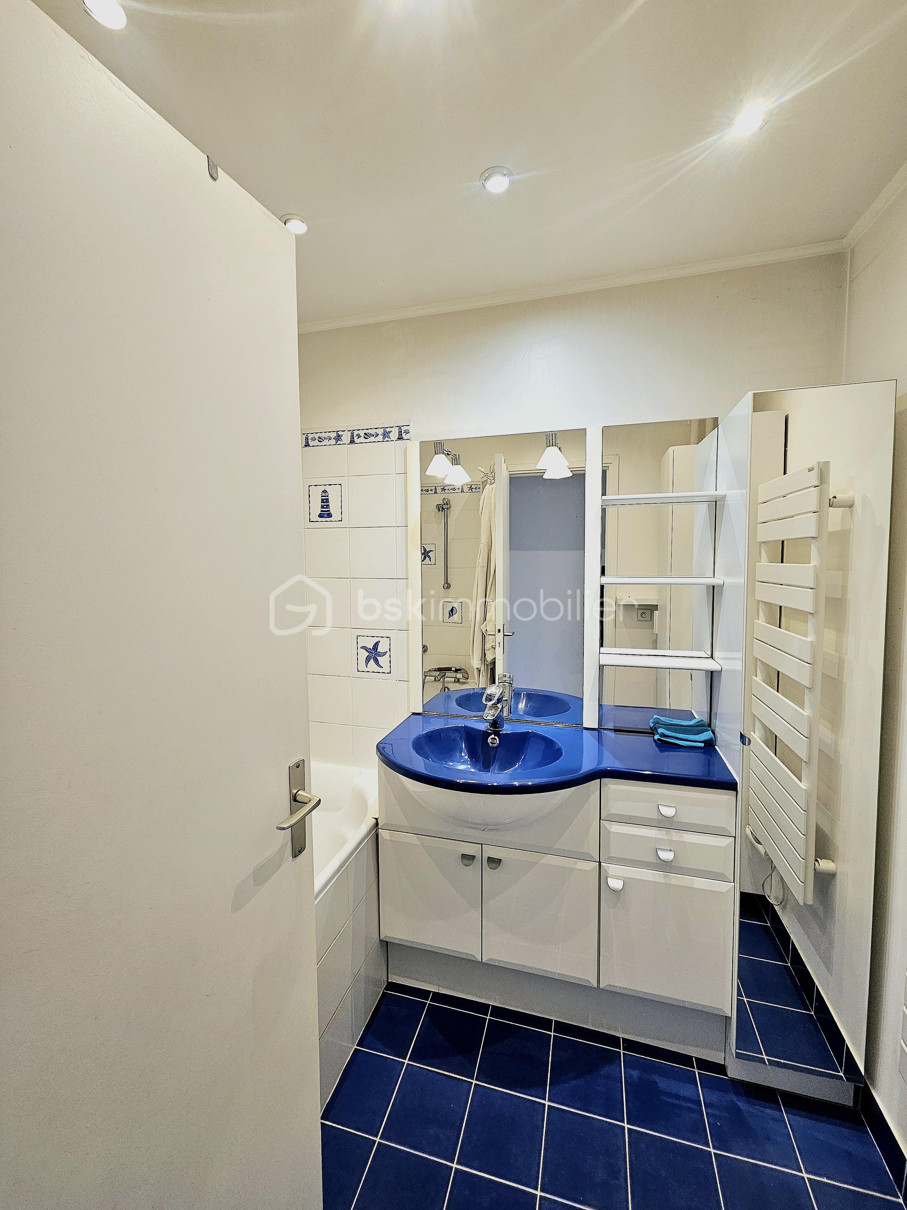 Appartement de 84 m² - Salle de bain 2.jpg